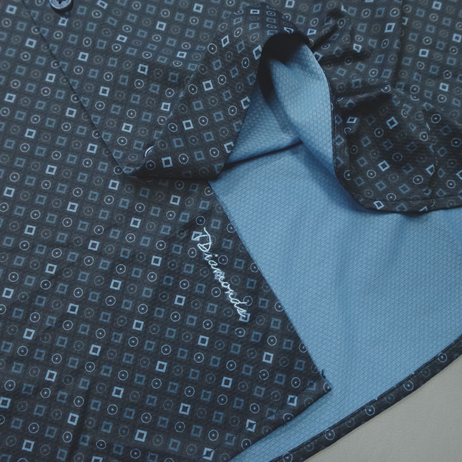7 Diamonds Liam 4-Way Stretch Performance Shirt Size M Button Up Geometric