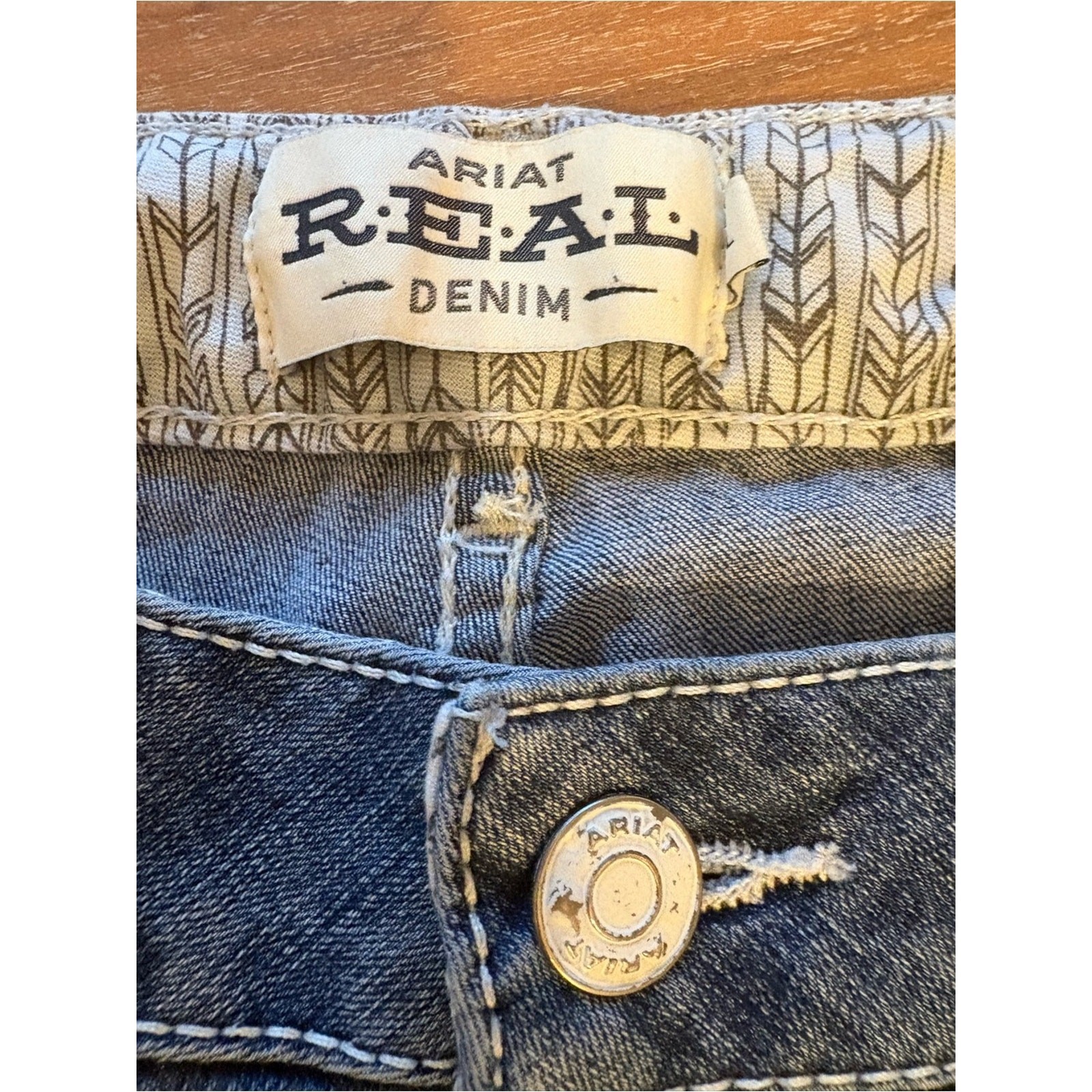 Women’s Ariat R.E.A.L Blue Bootcut Jeans Size 29L