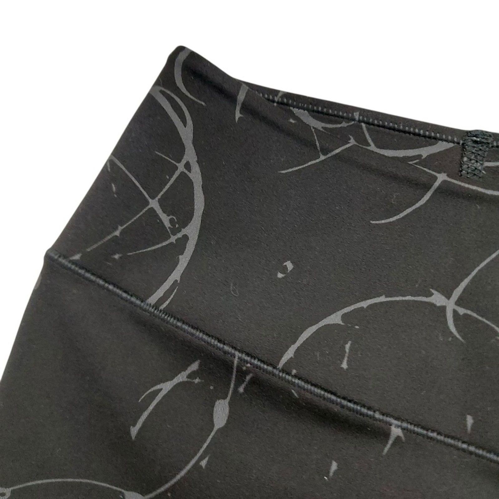 Futura Laboratories Uniqlo Airism Abstract Biker Shorts Womens Small Black Gym