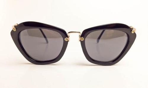 NEW Retro Square Cat Eye Glossy Glitter NOIR Fashion Big Women Sunglasses 2019