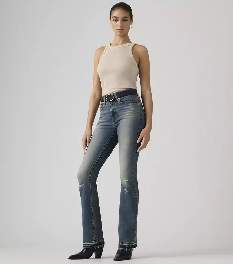 LEVI’S 725 High Rise Bootcut Women’s Jeans, Believe In Me – Medium Wash