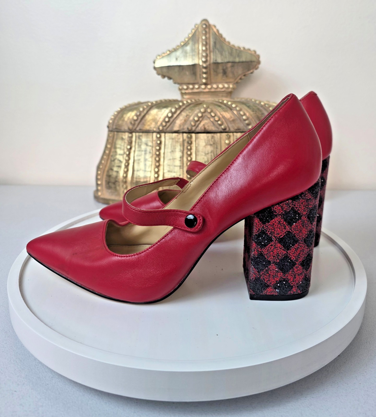 KATY PERRY “The June” Red Pointed Toe Glitter Block Heel Mary Jane Pump Size 10