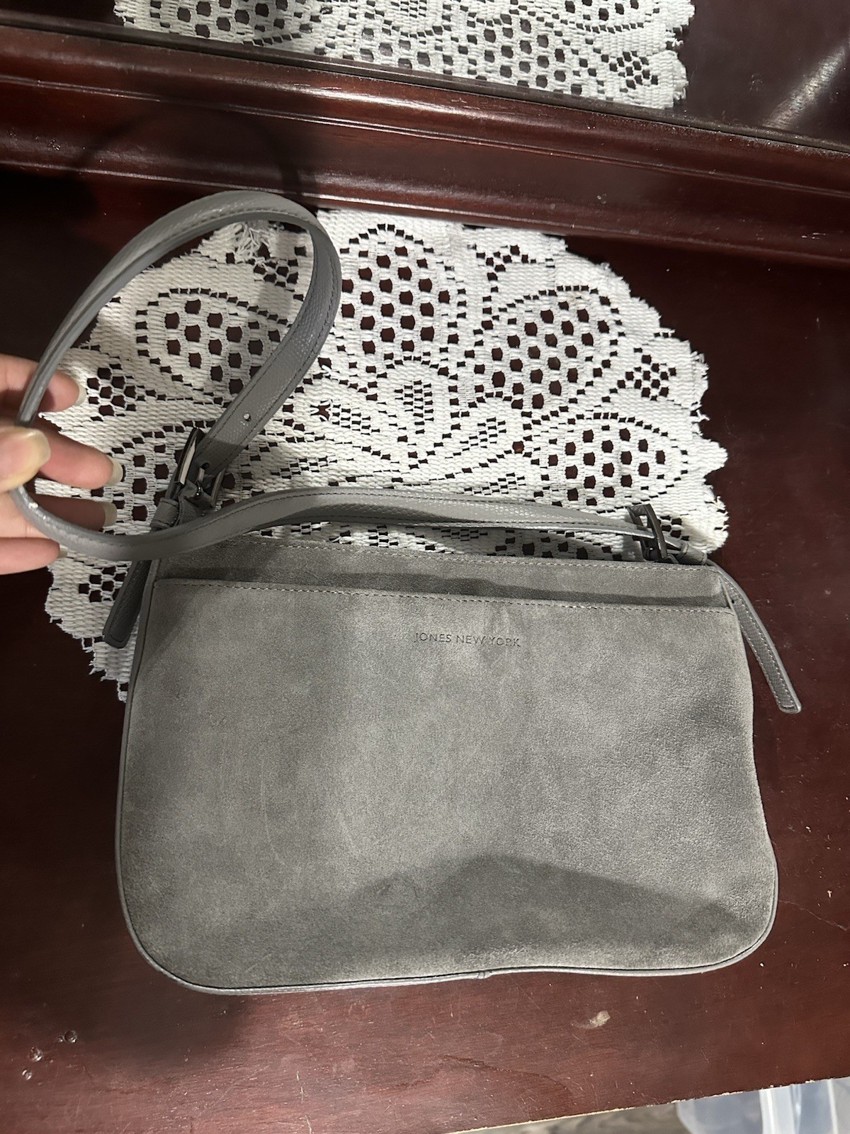 Jones New York Gray Solid Shoulder Bag Zip Closure Inner Pockets Black Lining
