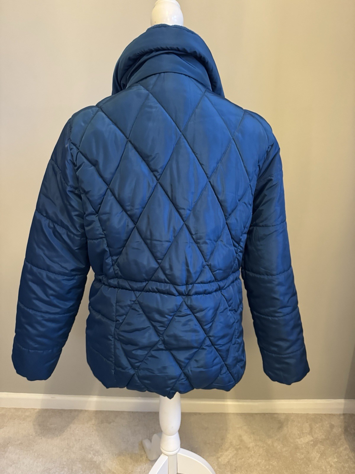M&S DARK MARINE PADDED ZIP FRONT WARM COAT SIZE 14, CONCEALED PACKAWAY HOOD VGC
