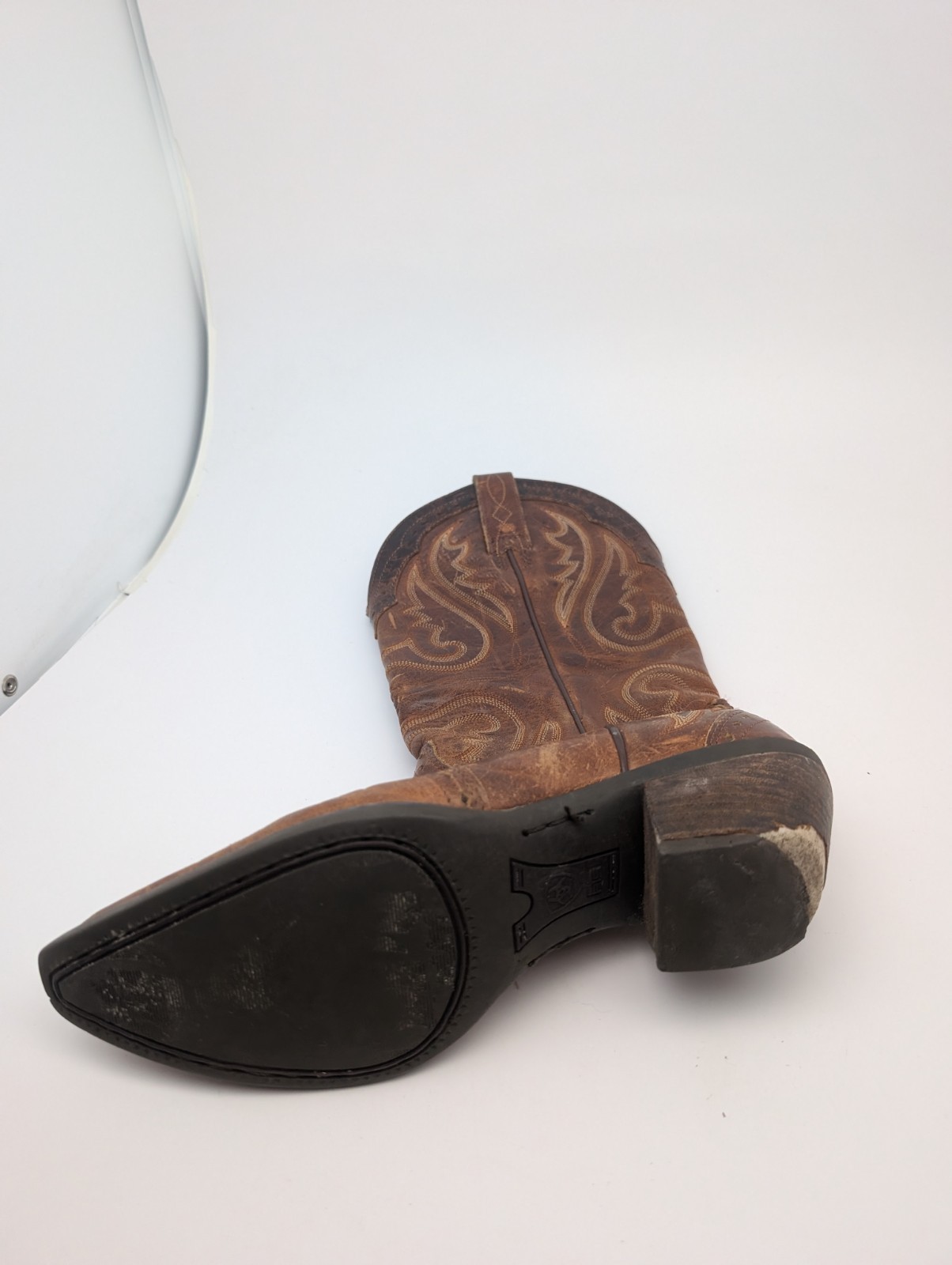 Ariat WOMEN’S 7 B Heritage Western Regular Toe Boot Caramel Model #10005908 LOOK