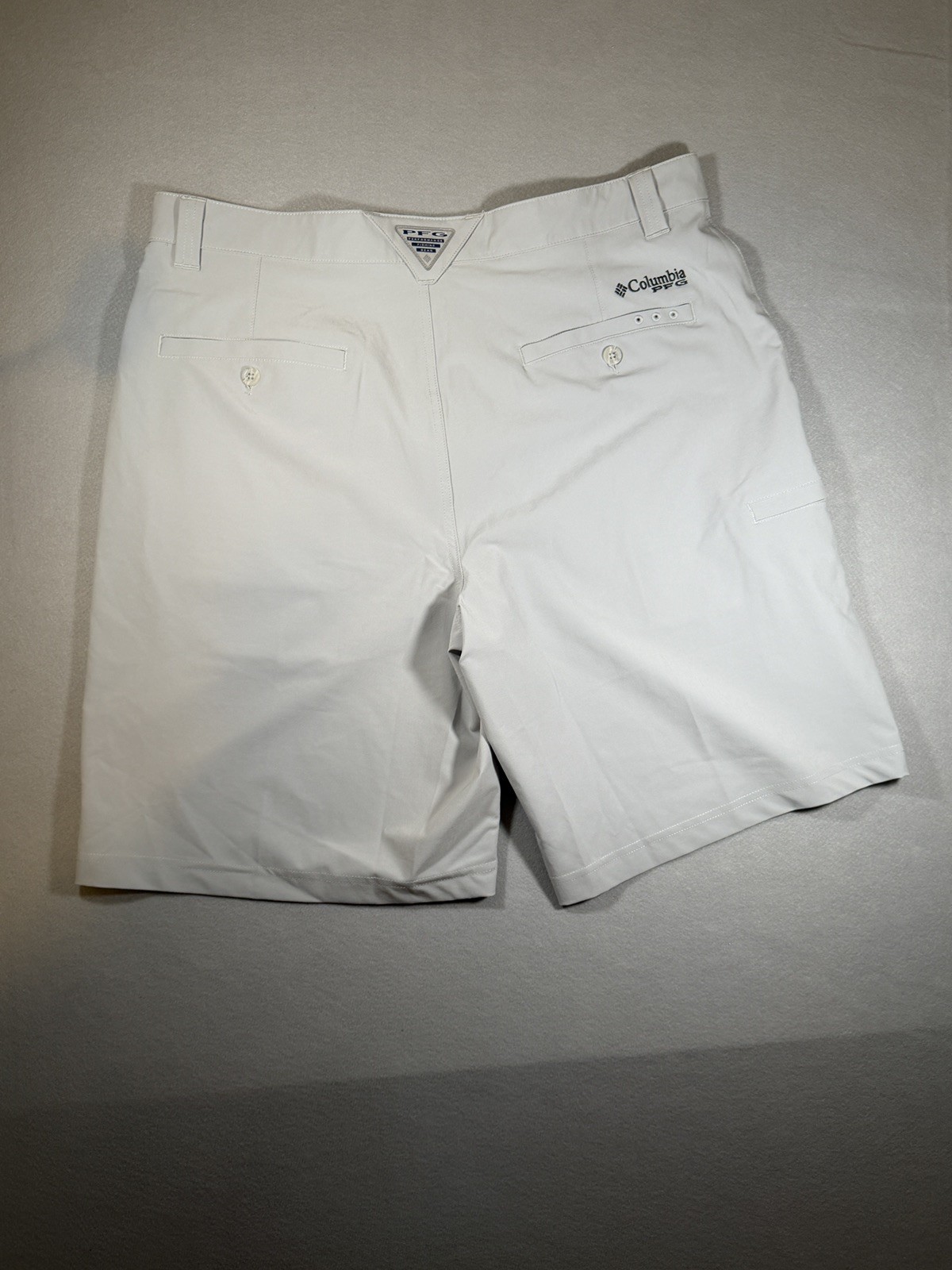 PFG Columbia Gray Shorts Omni-Shade Grander Marlin New W Tags 36 Waist 10 Inseam