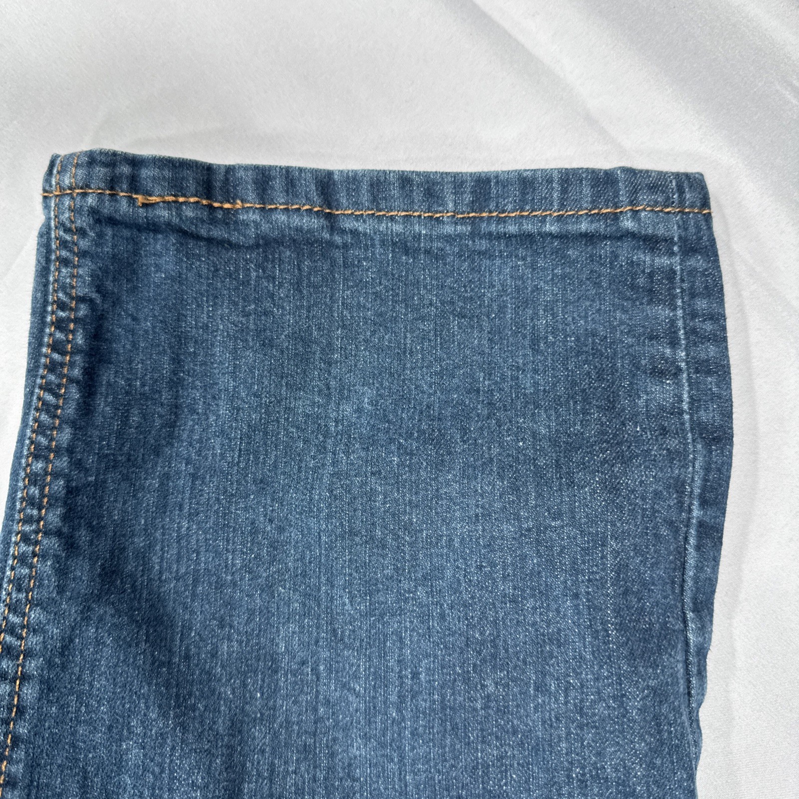 Levi’s 541 Jeans Size W40 X L32 Real Measurements Are 40×30