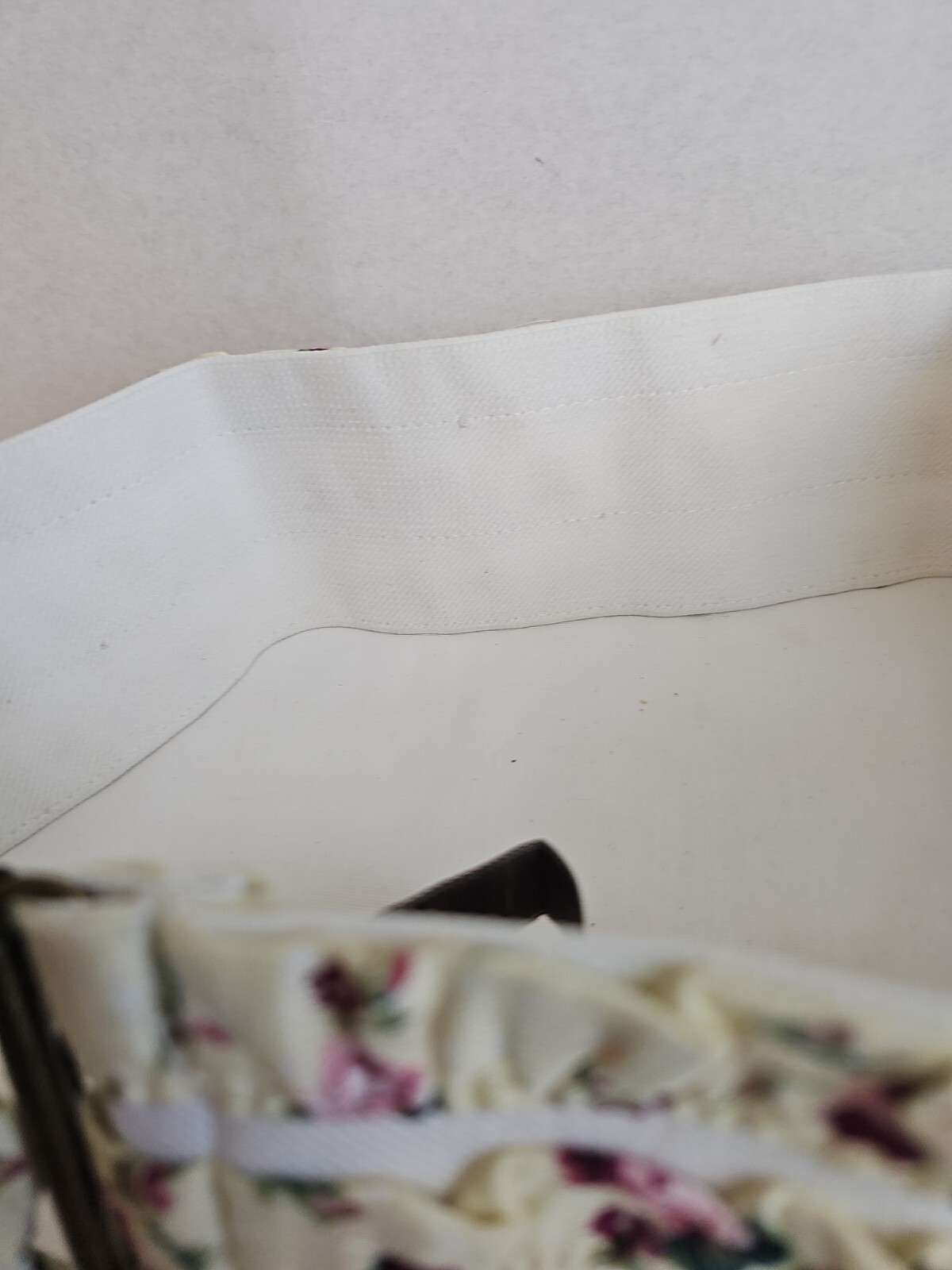 BCBGeneration Belt Wide Waist Flower Pattern Elasticated Stretch Size M/L