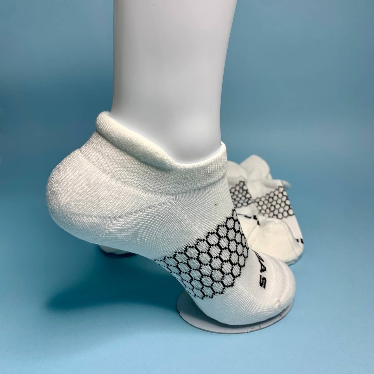 Bombas Women’s Ankle Socks 4 Pair Pack White Black Size S Small M L Multi Size
