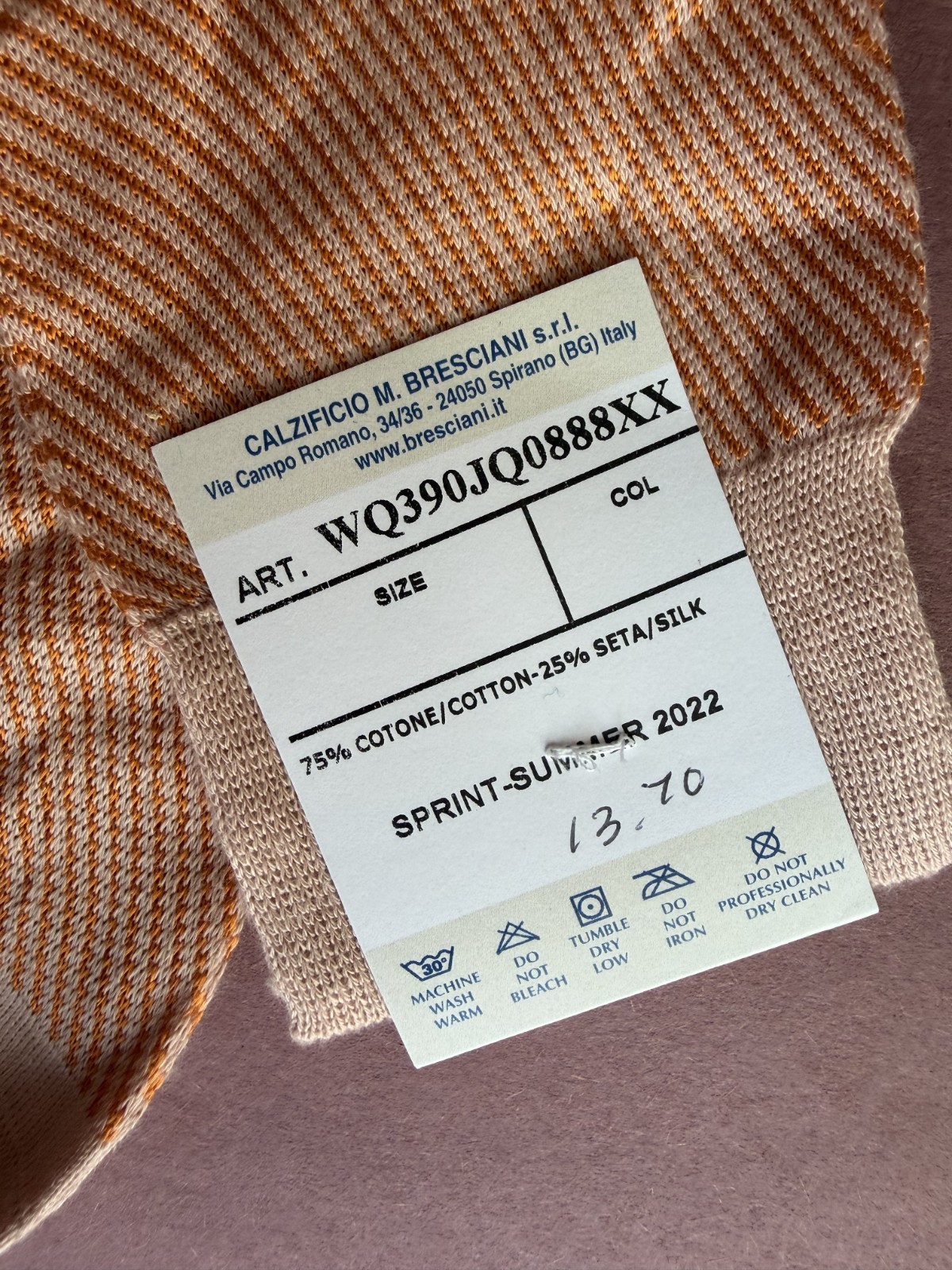 Spring/Summer 2022 Womens’s Bresciani Socks NWT Peach w/Orange Diagonals