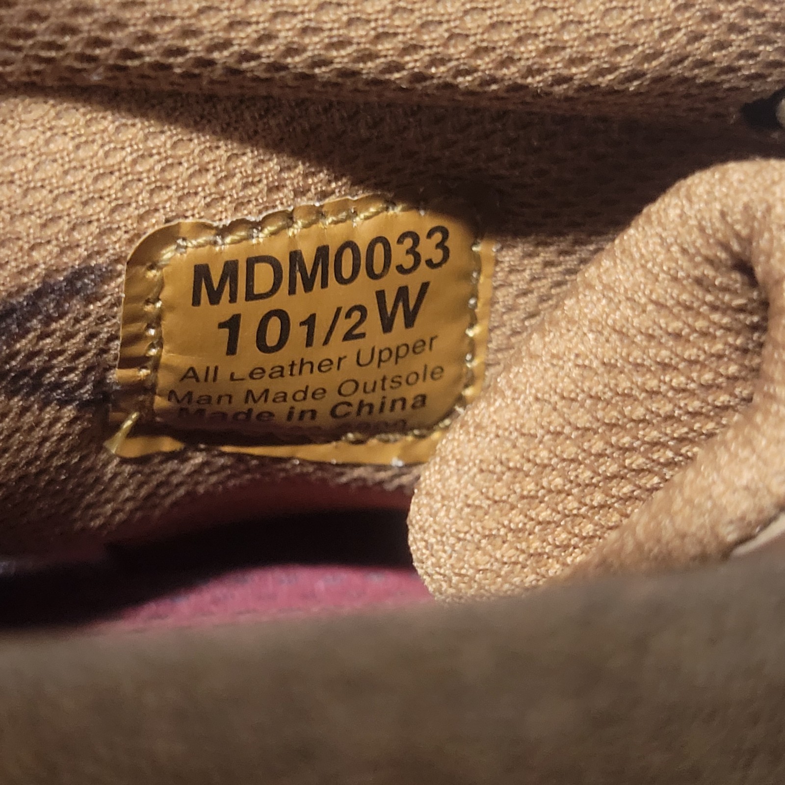 Twisted X Mens Chukka Driving Moc Bomber (LEFT BOOT 10.5M / RIGHT BOOT 10.5W)