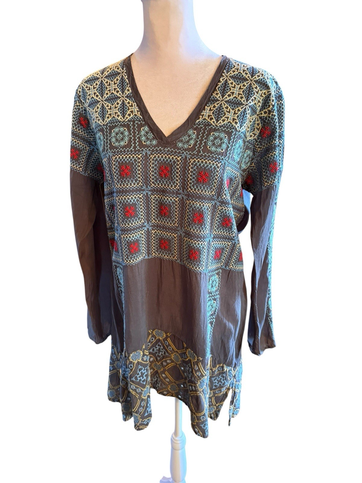 Johnny Was Embroidered Tunic Top Blouse eyelet embroidery Bohemian Cupro Rayon S