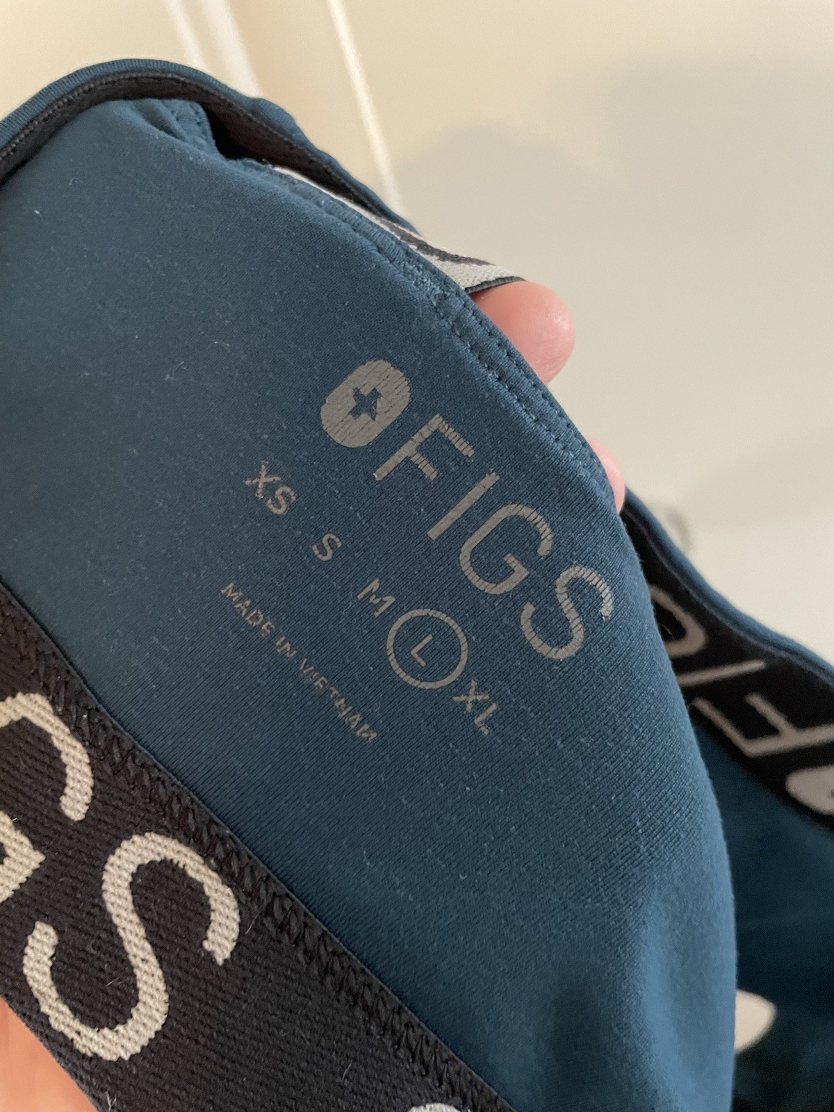 FIGS Sports Bra Crossback Logo Size Large