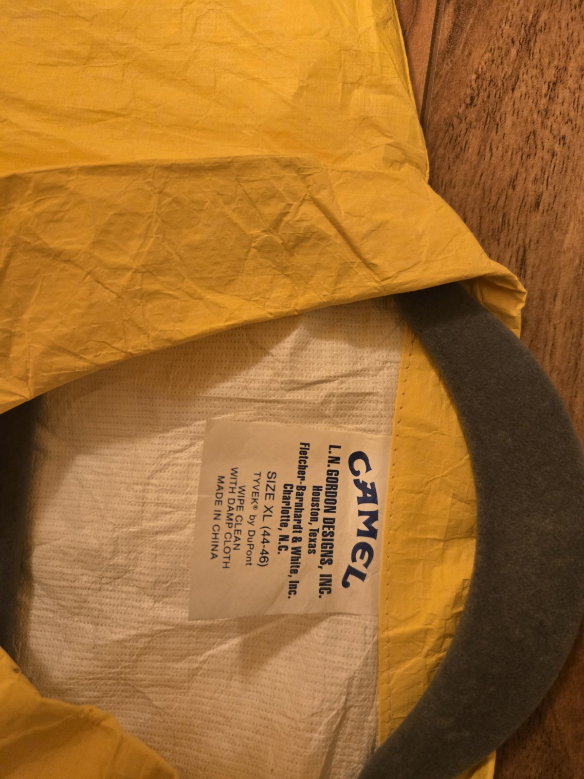 Vintage 1992 Camel Joe Camel Zip Up Windbreaker Jacket XL ( NEW in OG Packaging)