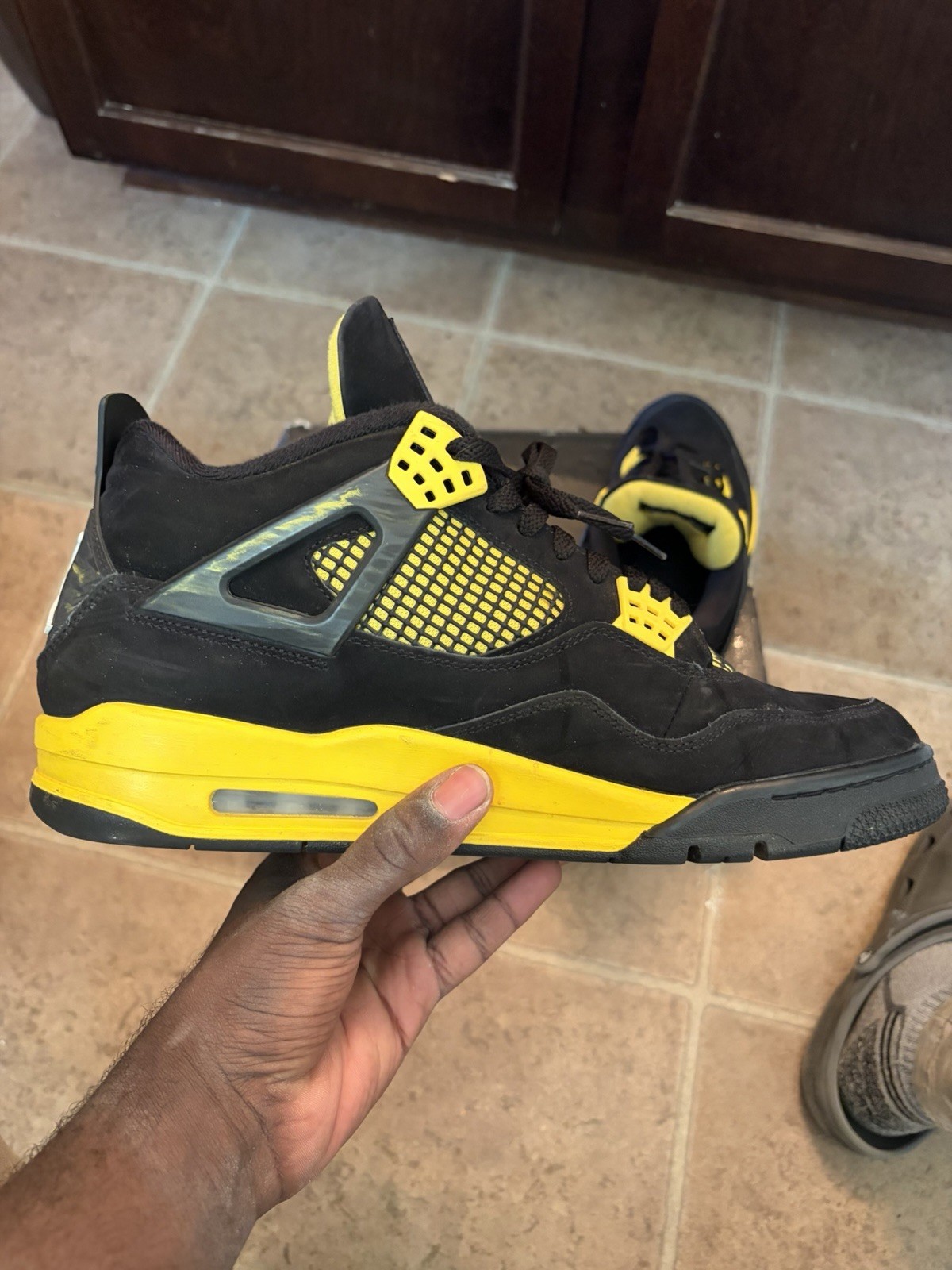 Air Jordan 4 Retro Thunder