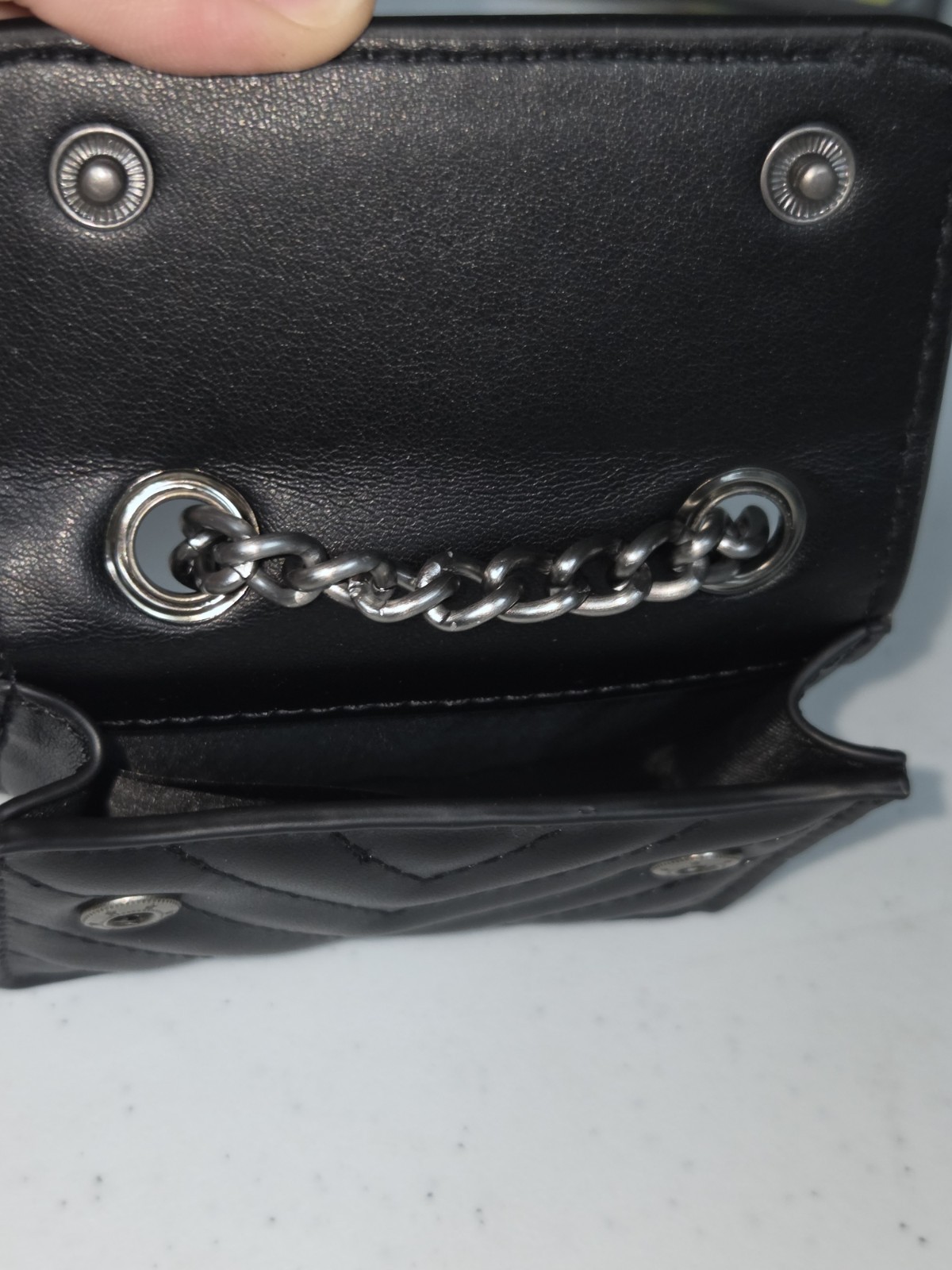 New! Kurt Geiger London Black Mini Crossbody Chain Strap Eagle Logo Snap w/ Box