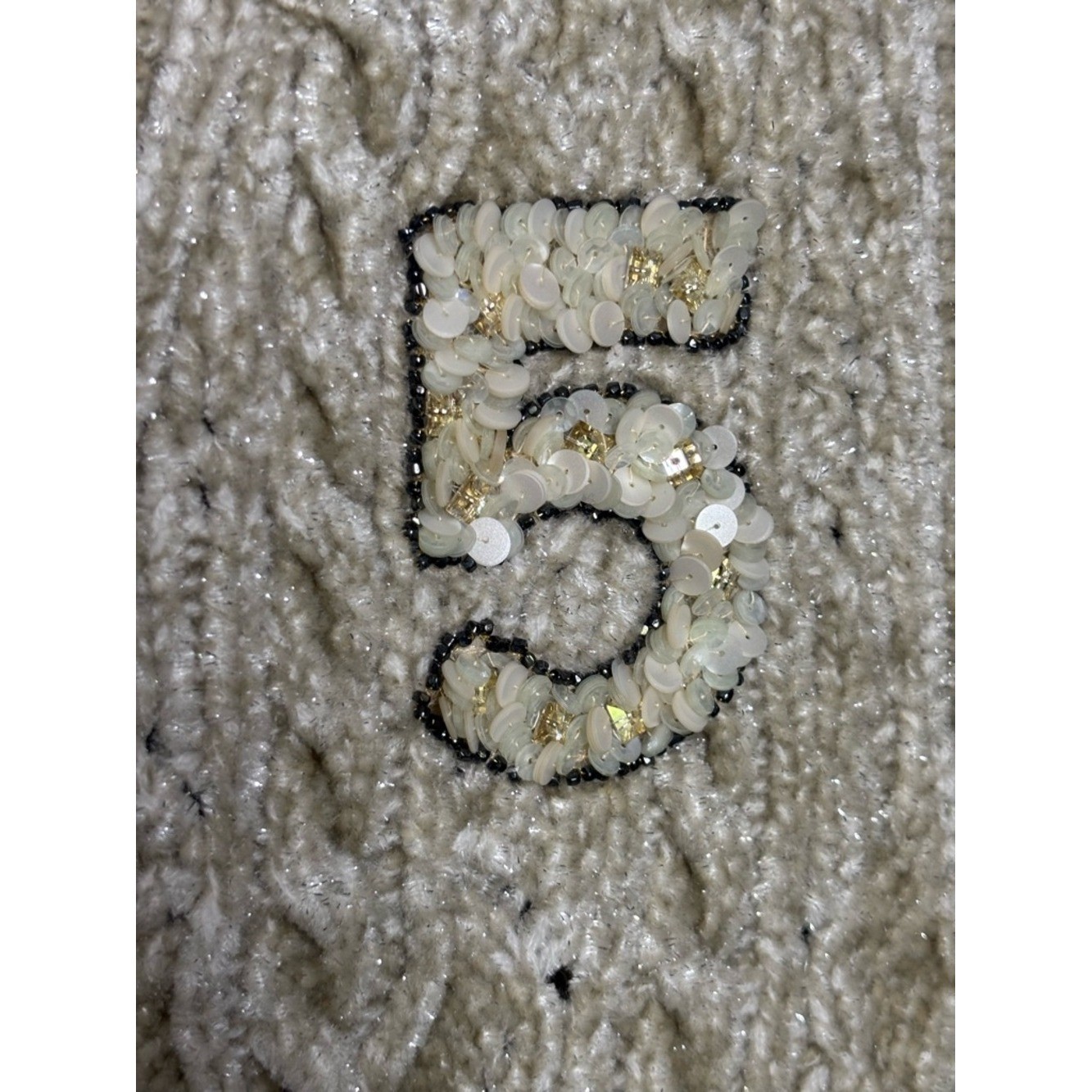CHANEL 22FW Beige Cable Knit Vest with Pink Accent size French 40