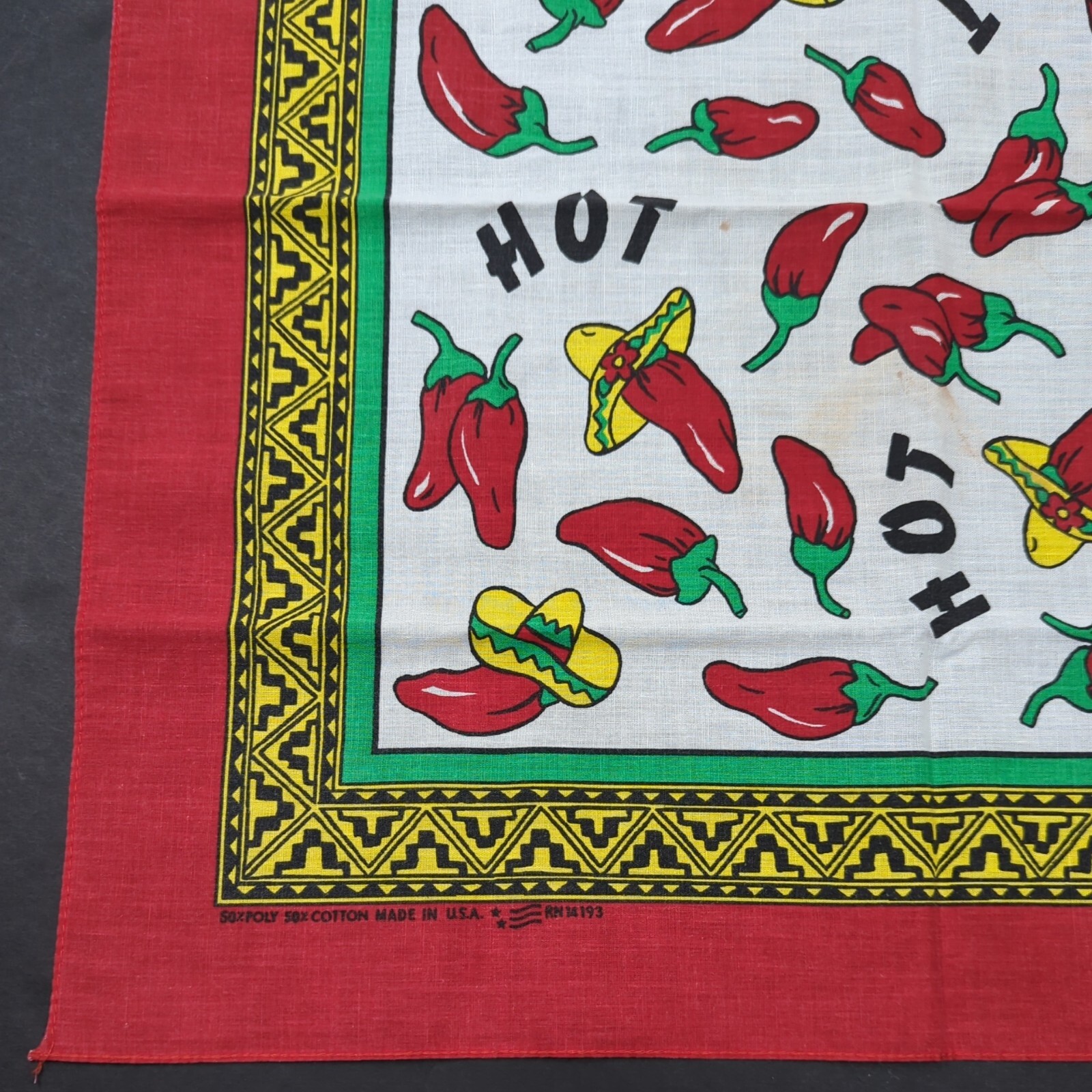 Vintage Chili Pepper Bandana Polycotton USA Biker 21×22 Red Sombrero Hot Aztec