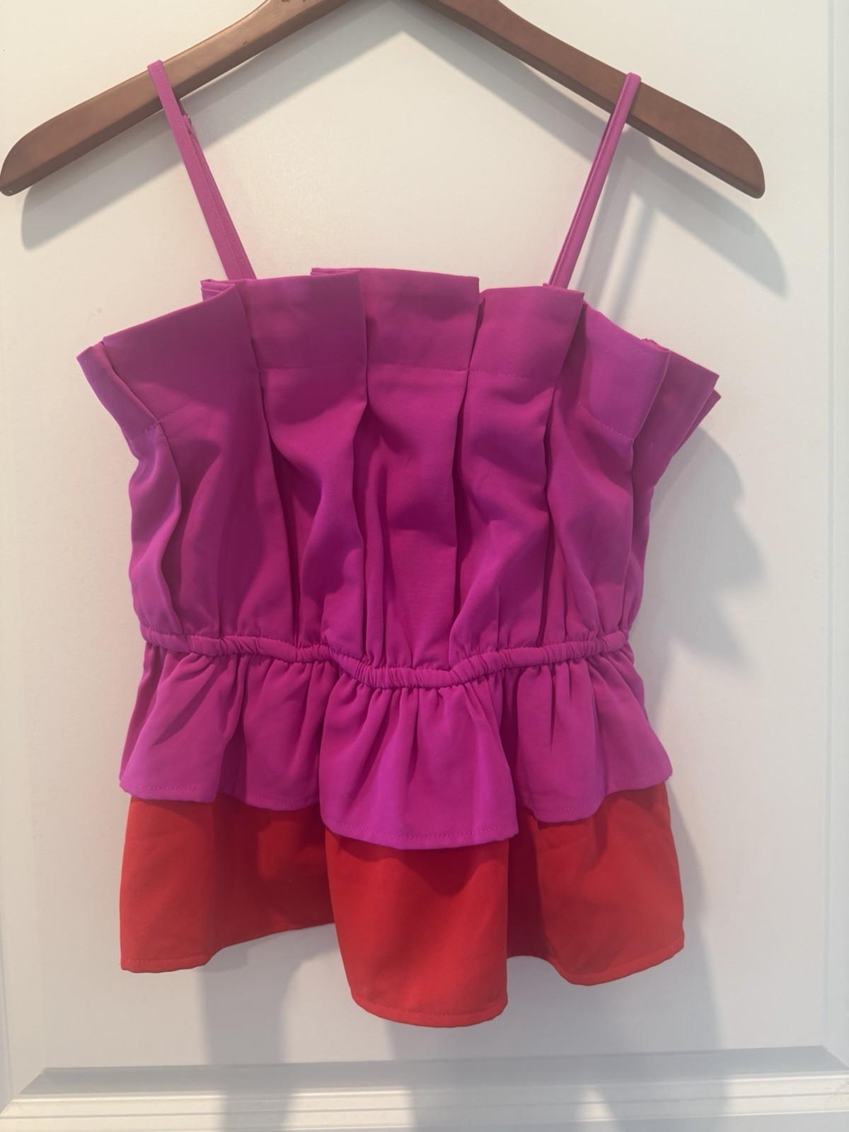 TGEC Women’s S Pink/Red Ruffle Spaghetti Strap Square Neck Peplum Cami Top
