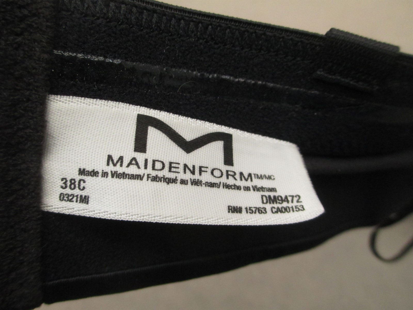38C Maidenform Womens Black Lined Underwired Back Closure Strapless Bra 11K