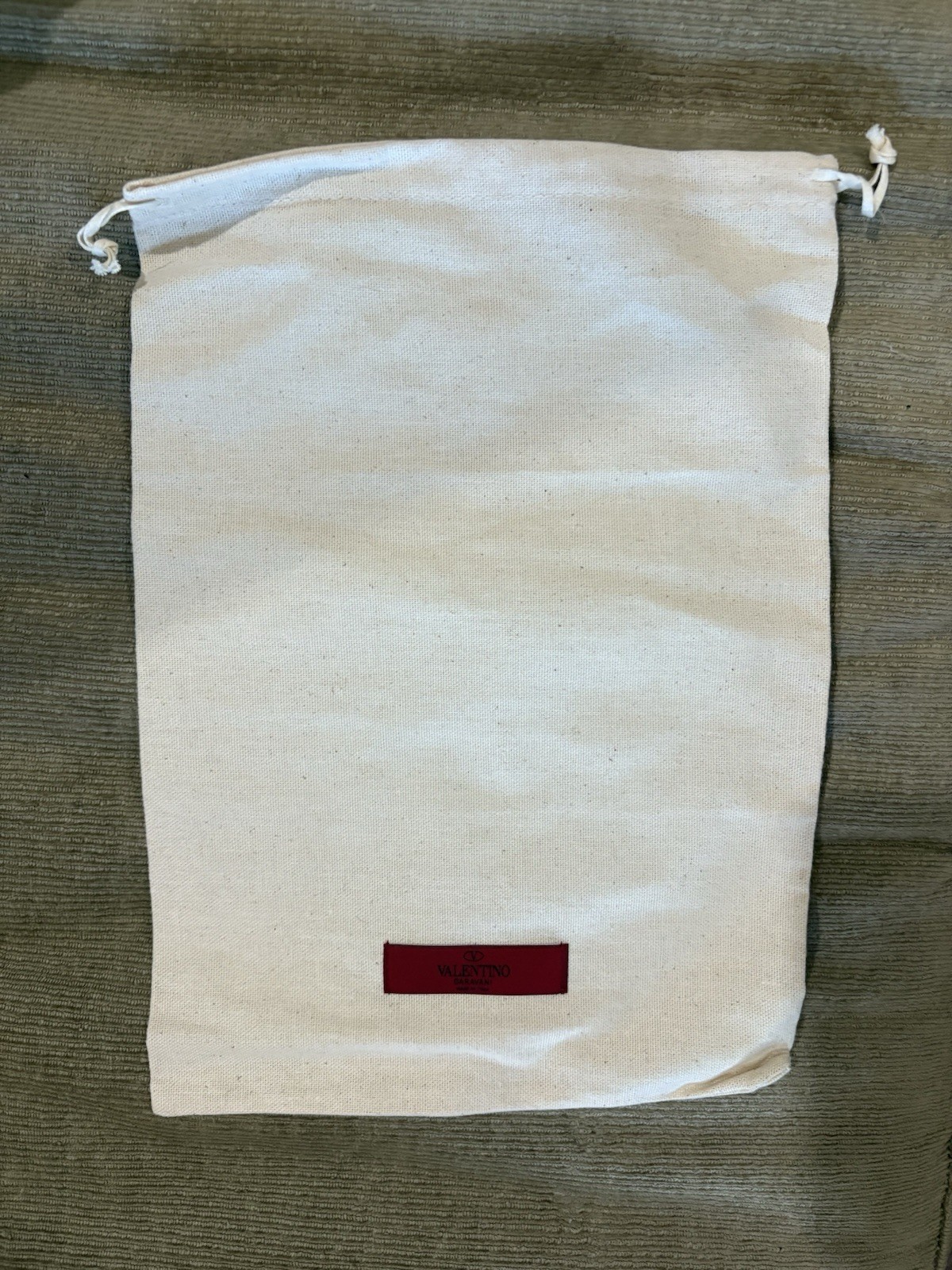 Cream Valentino Garavani Drawstring Dust Bag 13 x 9