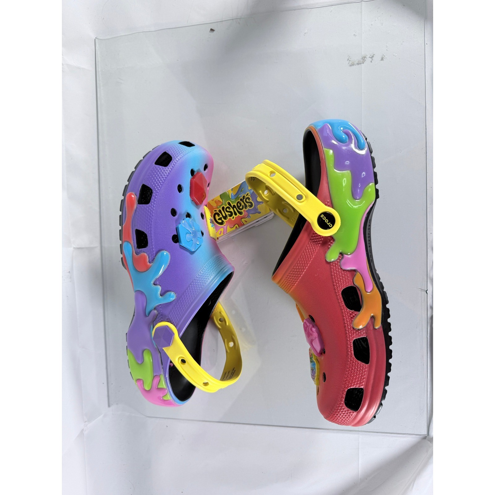 Crocs Gushers Classic Clog Men 11 Women 13 Colorful Jibbitz 211487-90H New