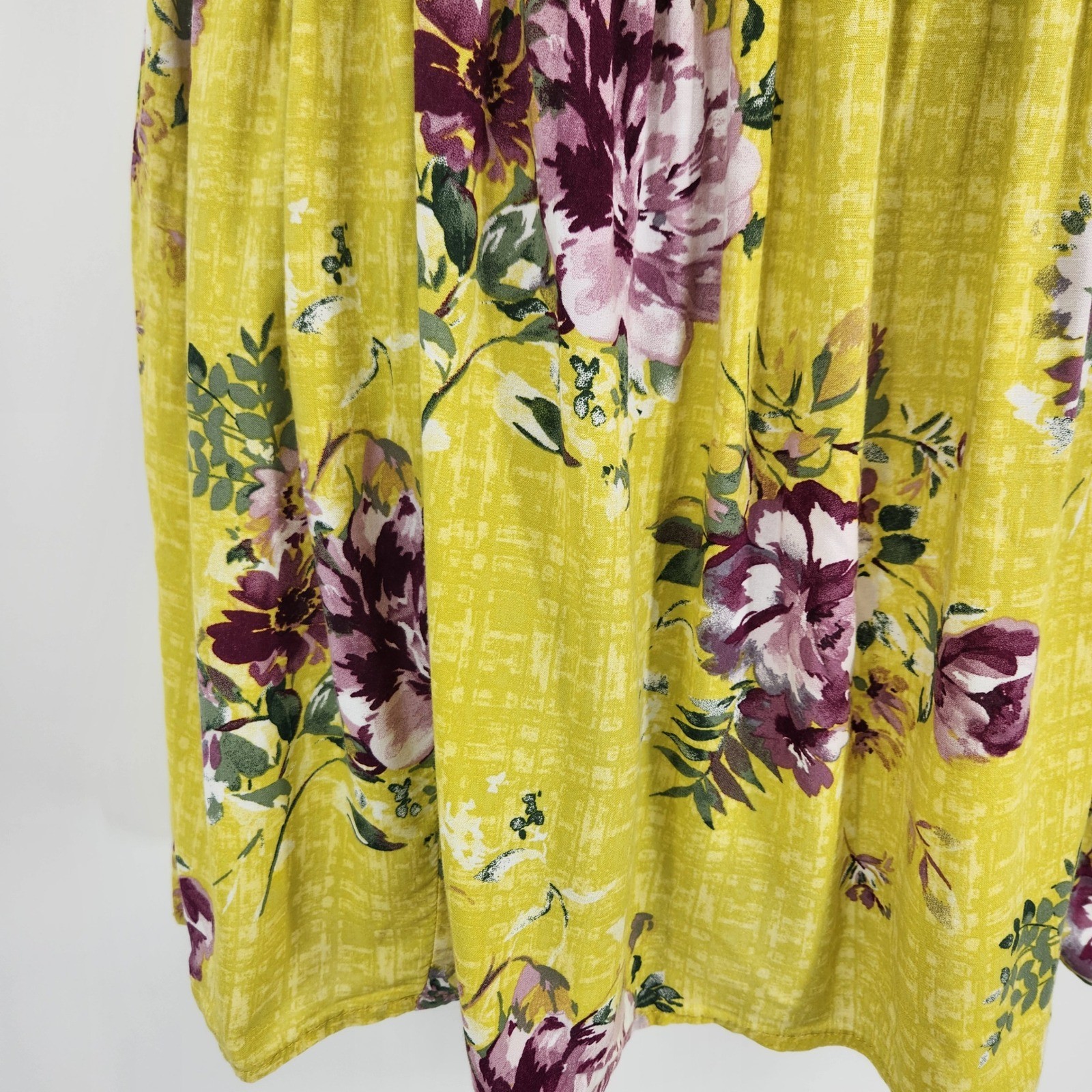 Torrid Womens Size 2 Yellow Floral Smocked Babydoll Cami Top Adjustable Strap