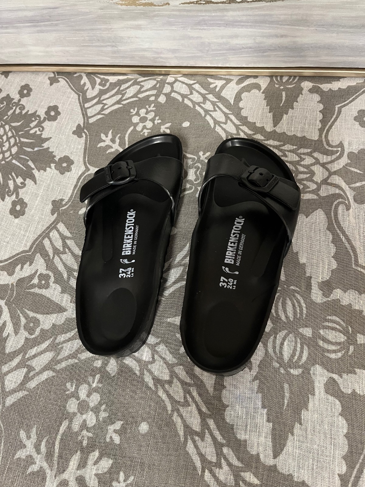 Birkenstock Madrid EVA Black Slides Women’s EU 37 PLEASE READ!