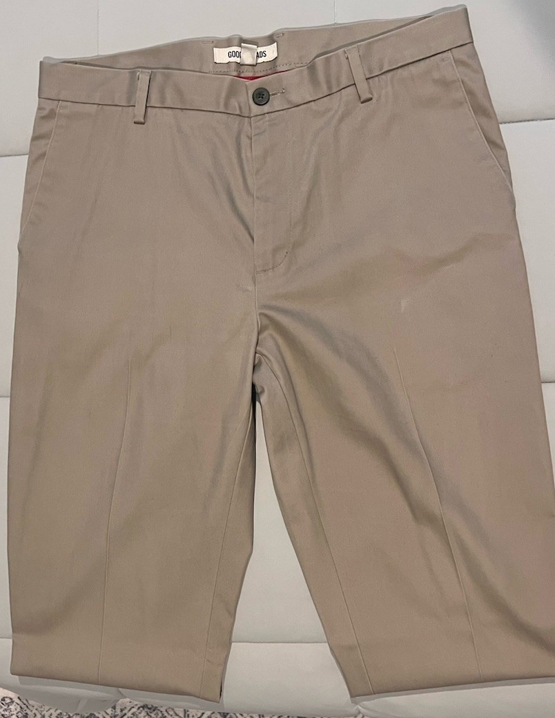 Goodthreads Men’s Chino Pants Slim Fit Beige Solid Flat Front Button Waist 34