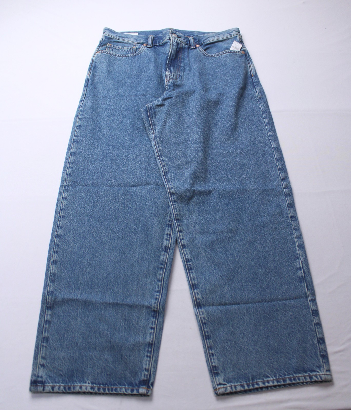 Gap Men’s No Stretch Tapered Leg Baggy Denim Jeans AP2 Medium Wash Size: 33 NWT