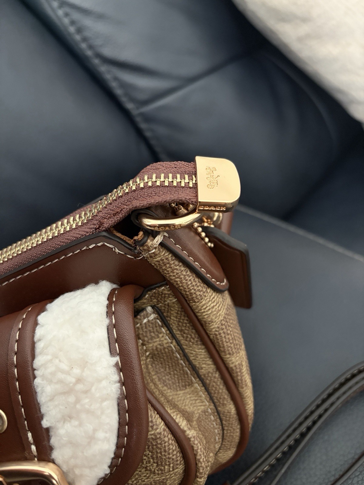 COACH Ashton Baguette Bag In Signature Canvas Tan/Natural CY658 NEW