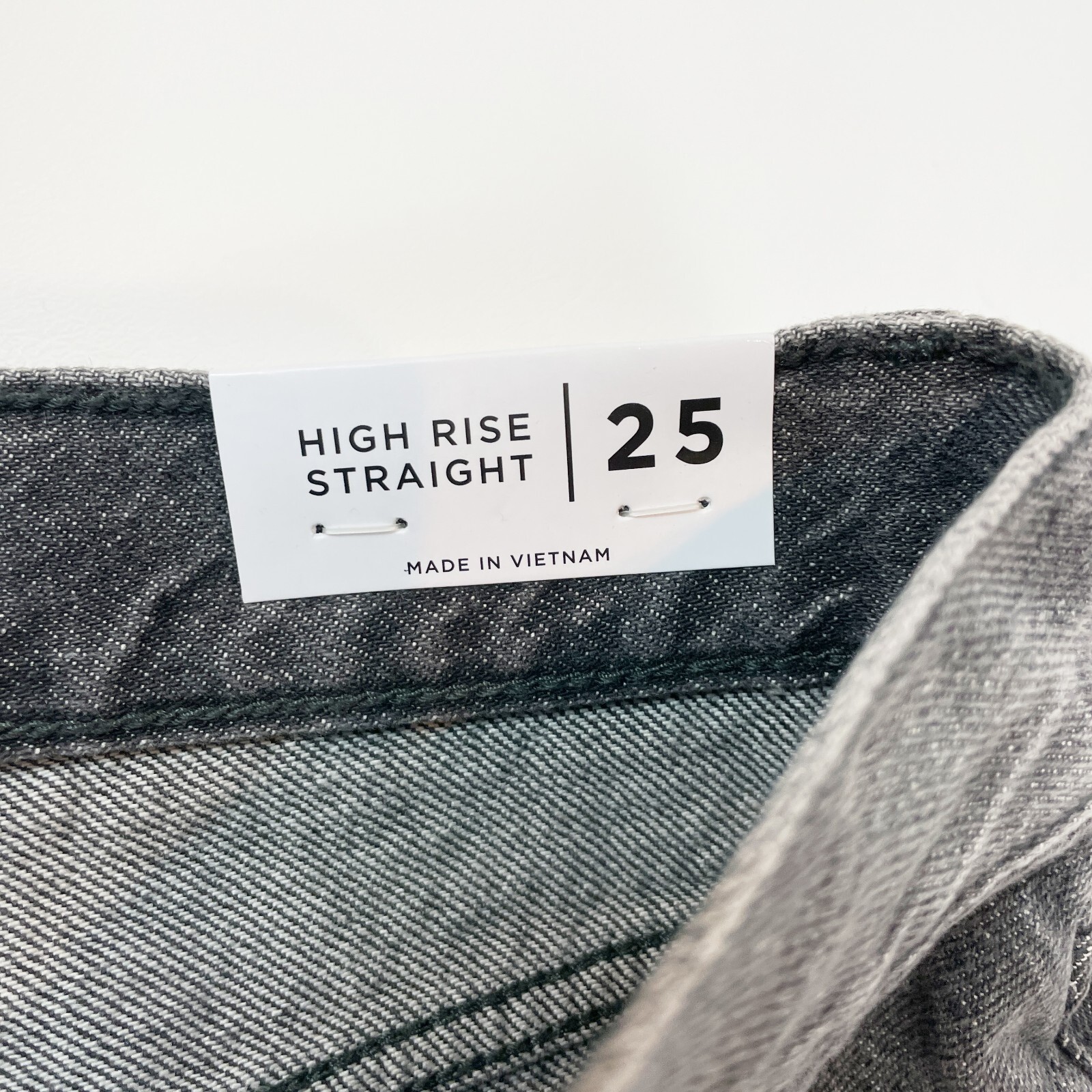 NEW PacSun Jeans Womens 25 Two Toned Black Denim High Rise Straight Raw Hem