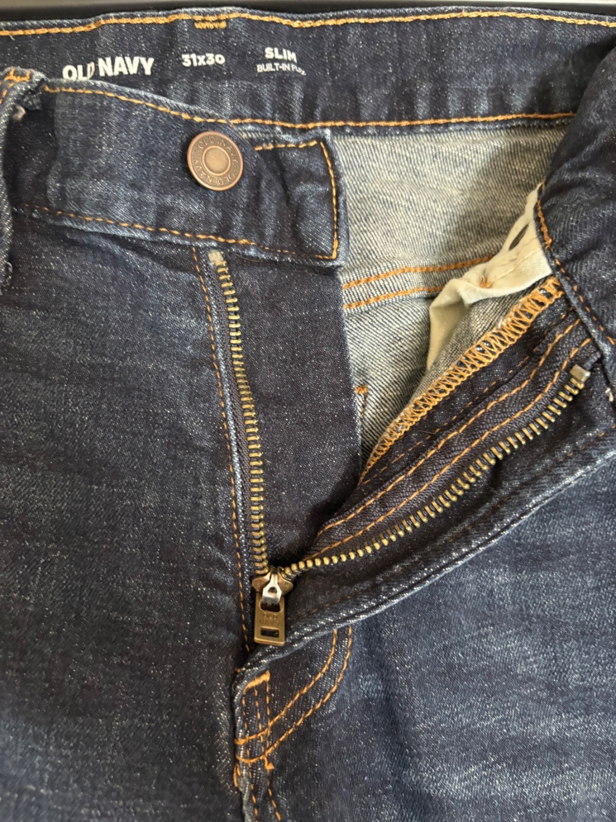 Old Navy Slim Built-In Flex Jeans Men’s 31×30 Dark Wash Stretch Denim Pants