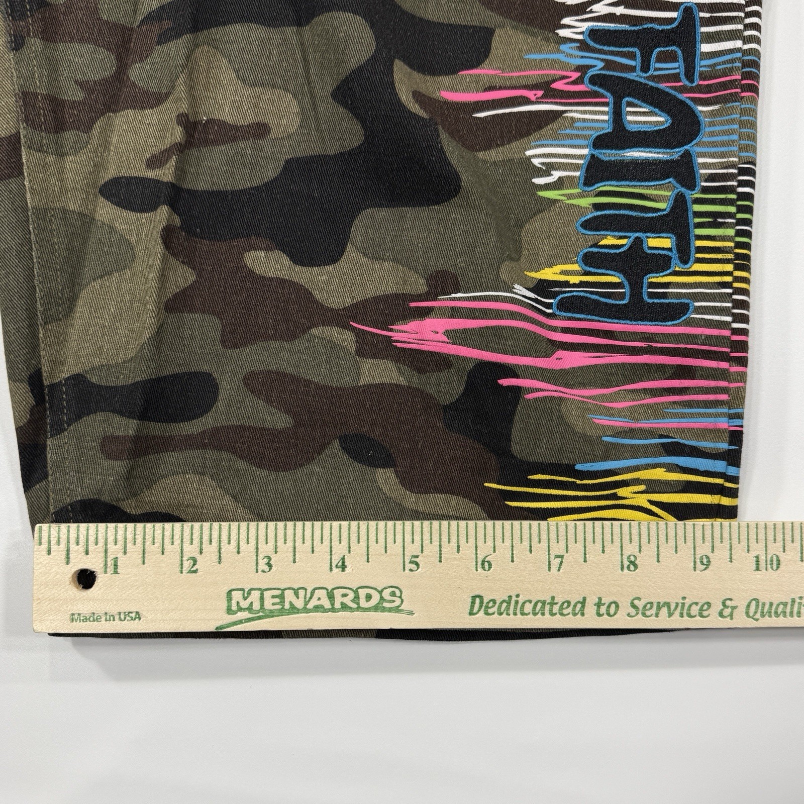 Switch Remarkable Camo Shorts Mens 42 Graffiti Art Woodland Camouflage