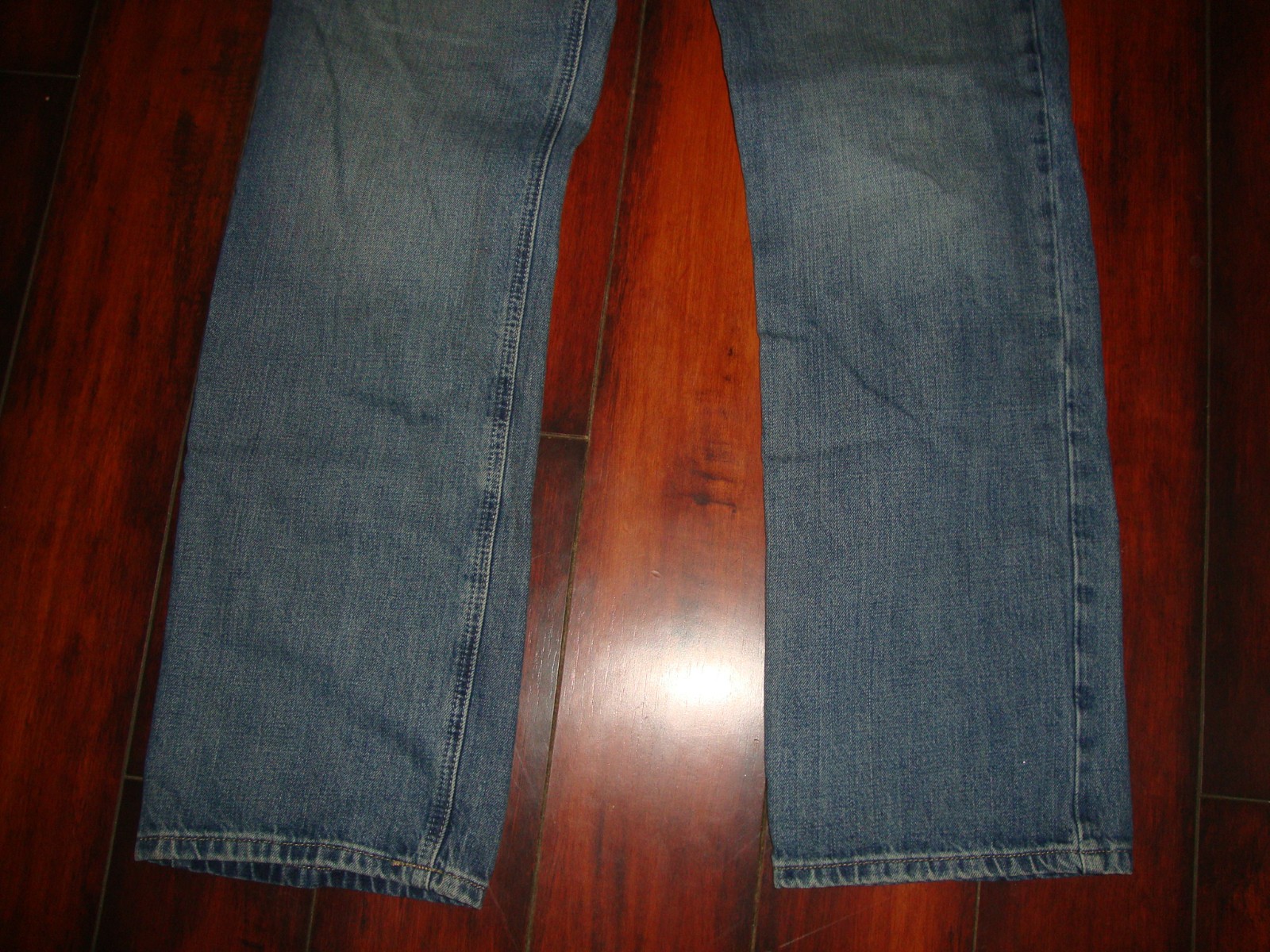 Men’s Ariat M-2 relaxed boot-cut leg jeans 2 PAIRS IN DEAL 32-32 NWOT RET $90 EA
