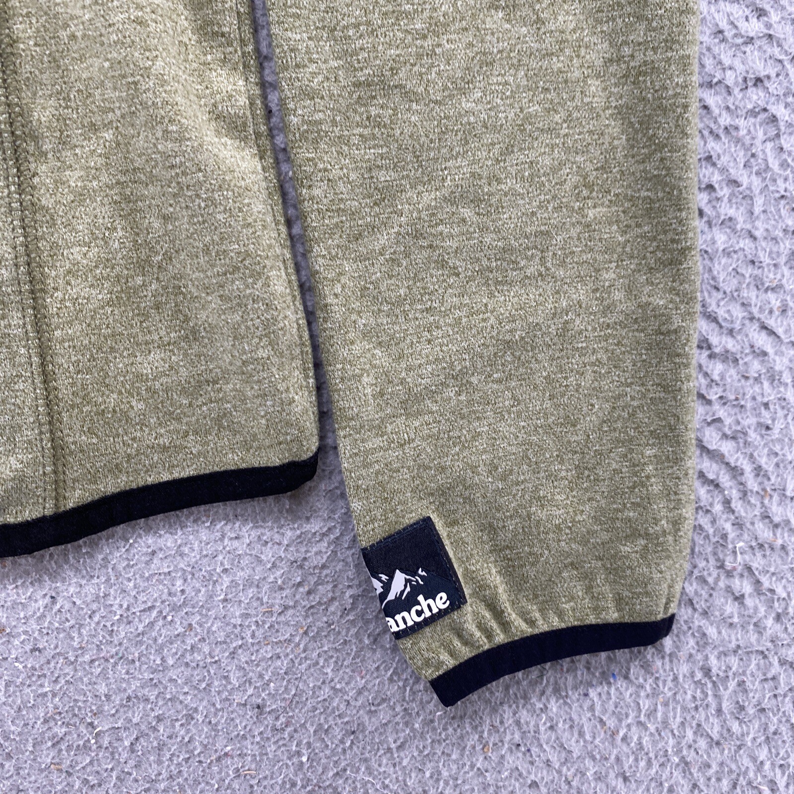 Avalanche Outdoor Supply Youth 1/4 Zip Fleece Jacket Pullover in Size M 10-12