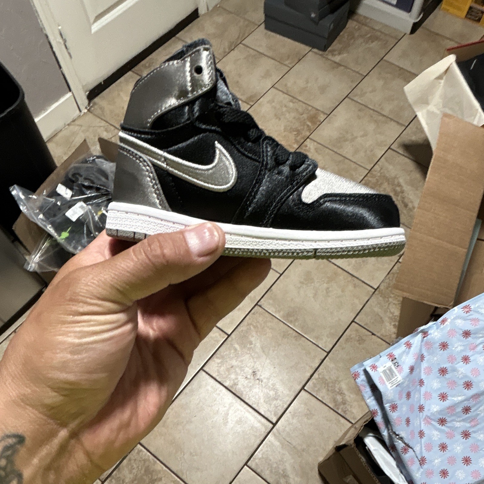 Jordan 1 Retro High OG TD High Top Leather Black/Grey/White US 7C FD5305-010