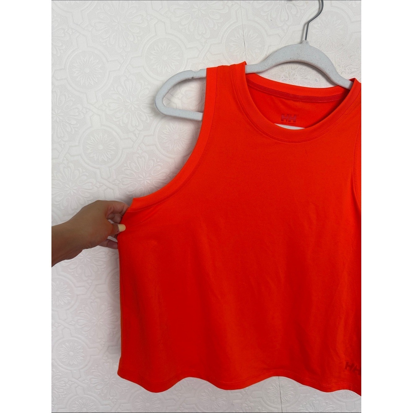 Helly Hansen Ocean Cropped Tank Top Bright Orange Large Neon Sleeveless NWT