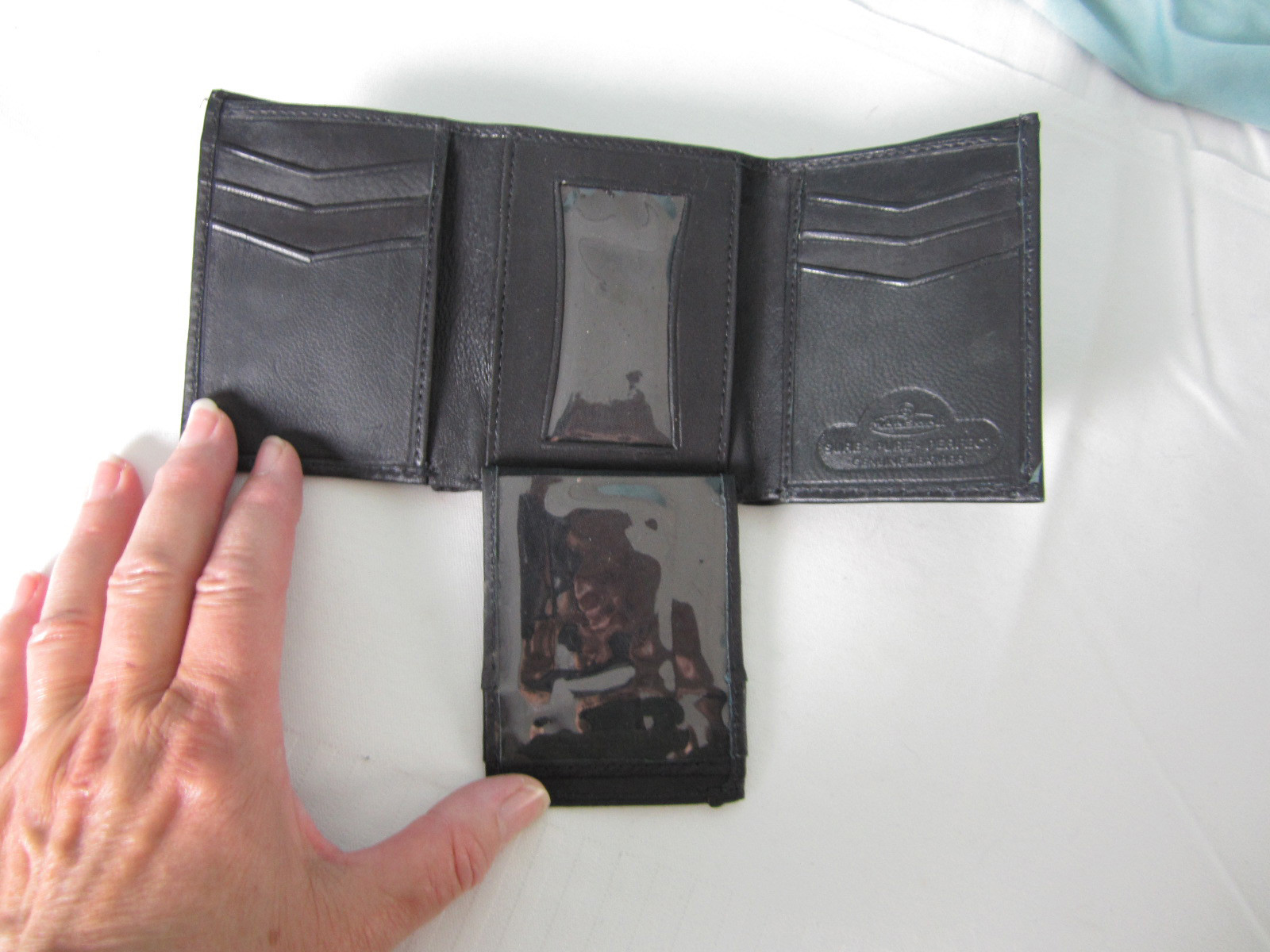 Mens Marshall Leather Wallet Black Billfold 8 card slots plus ID Window New