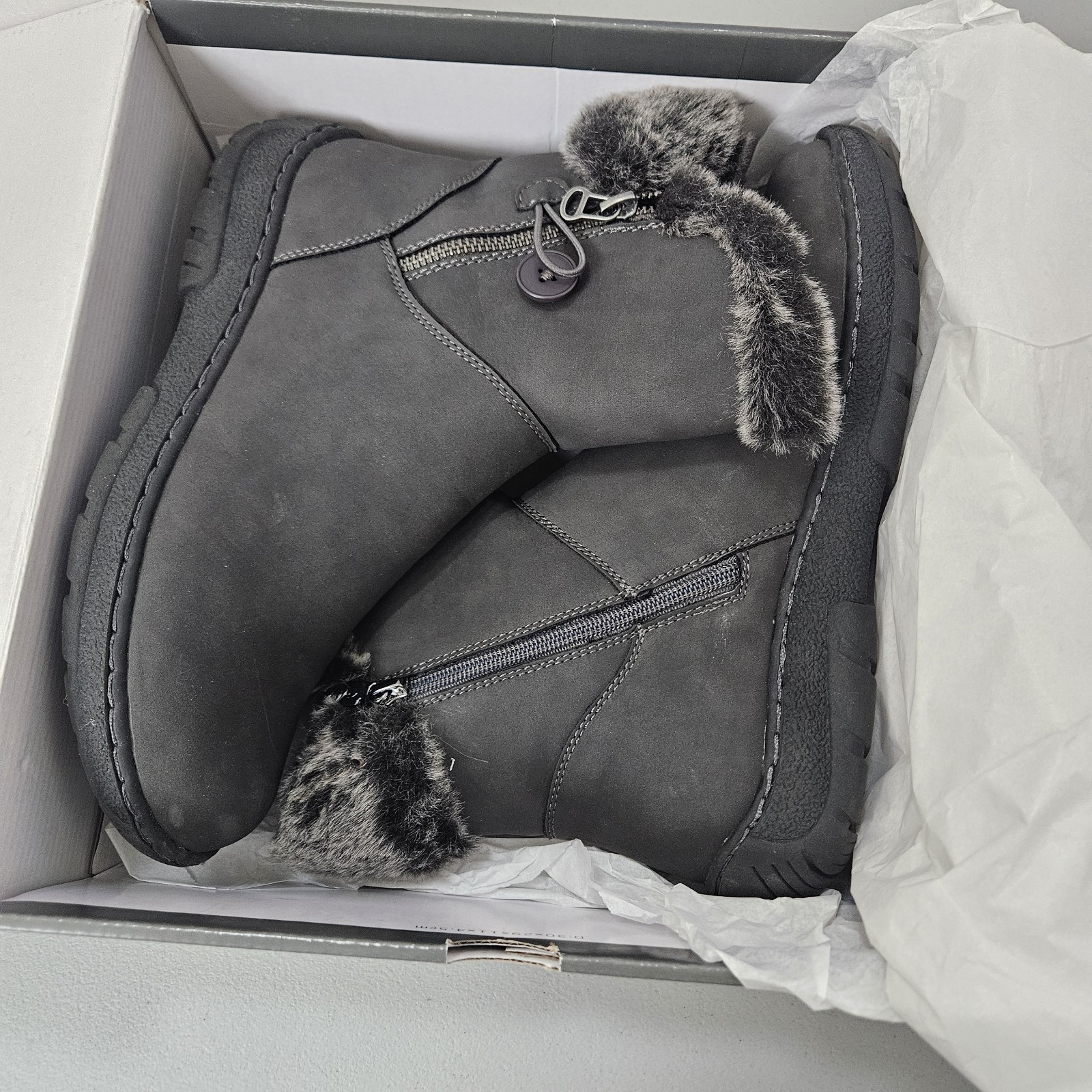 Womens Winter Bootie With Faux Fur Trim. Waterproof. Leather With Sealed Seams