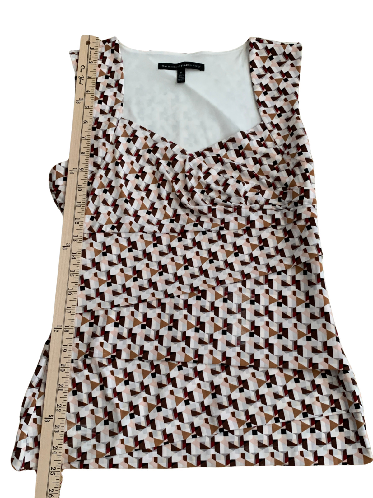 White House Black Market Medium Sleeveless Blouse Women’s Medium Geometric Print