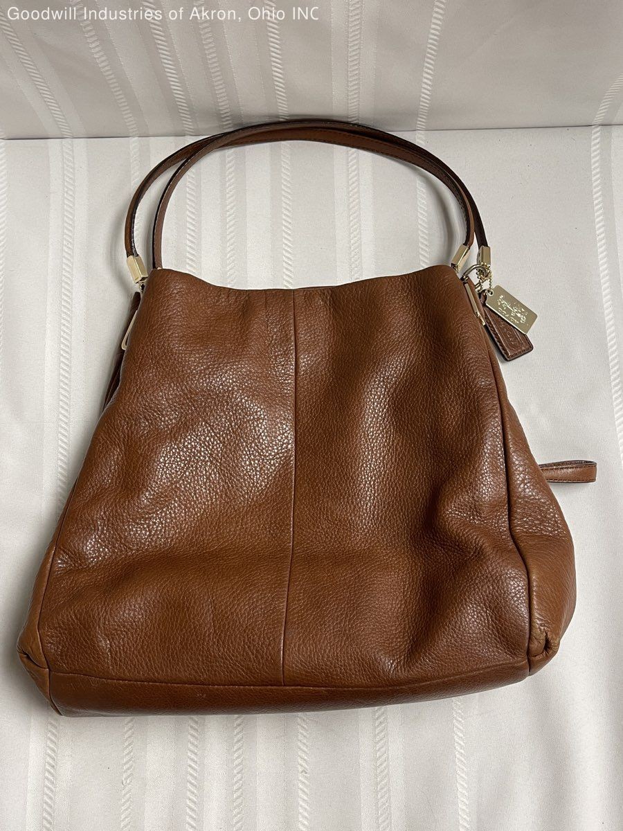 Coach Brown 2010s Madison Phoebe Pebbled Leather Shoulder Bag Medium COA