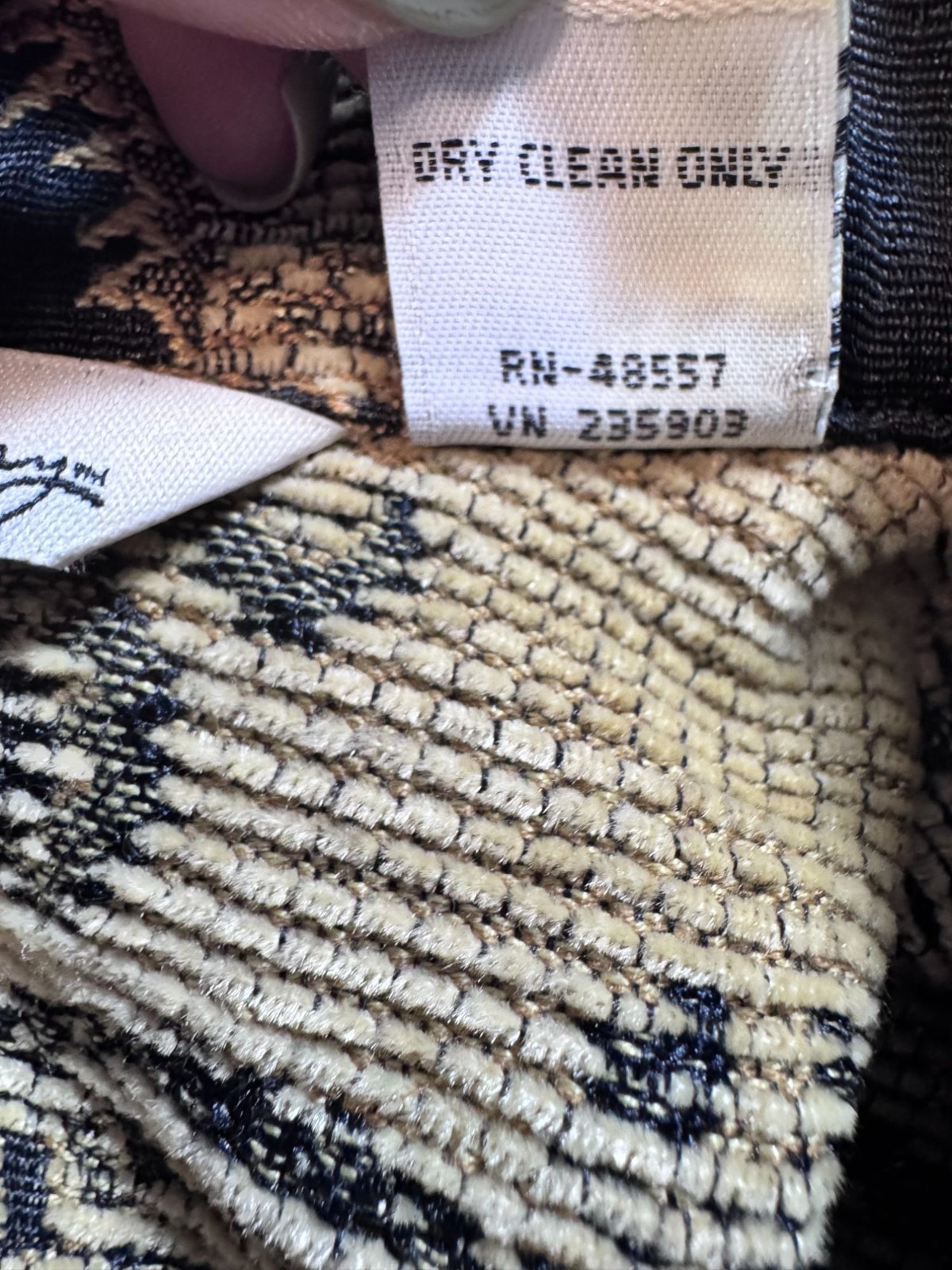 French Laundry Paisley Jacquard Brocade Jacket Black Gold Textured – M