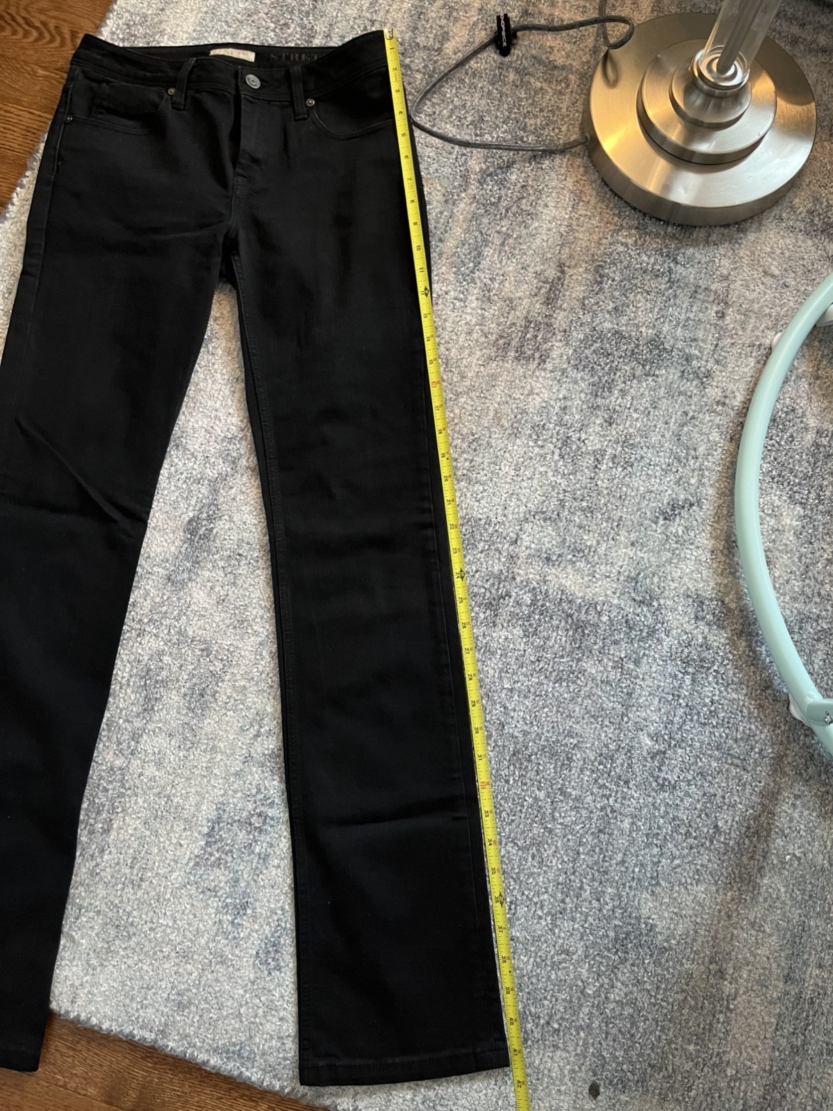 Burberry Brit Women’s Black Denim Jeans Size 27R – Pre-owned