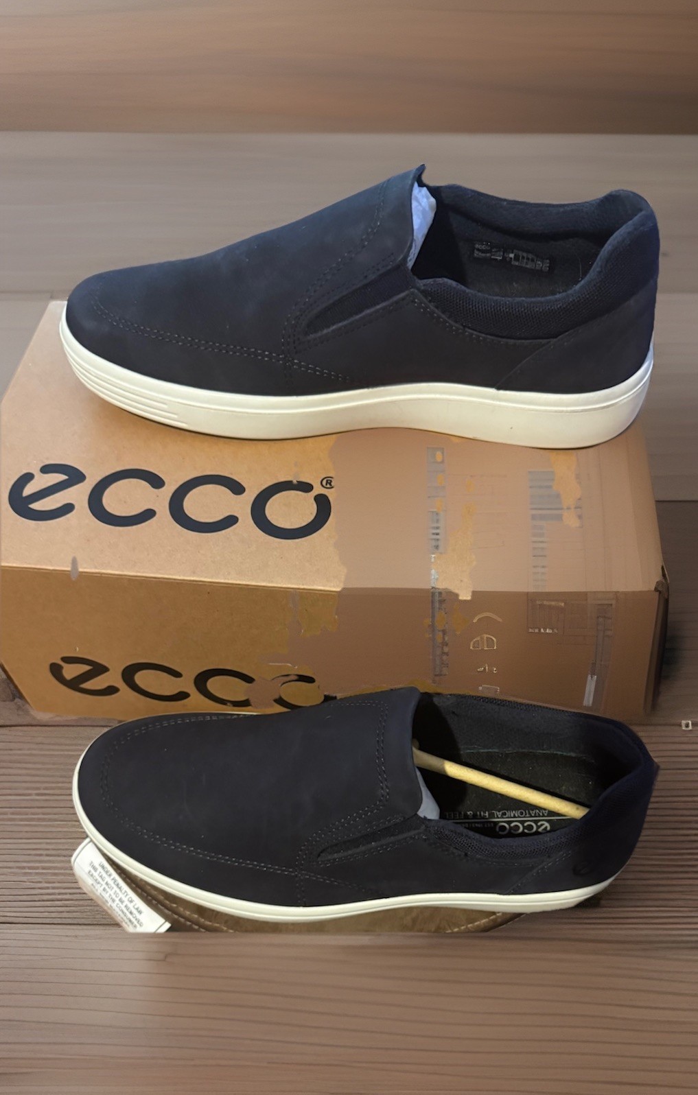 NIB ECCO Classic Sneaker Men’s Size 40 EU (US 6-6.5) Night Sky (Navy Blue)