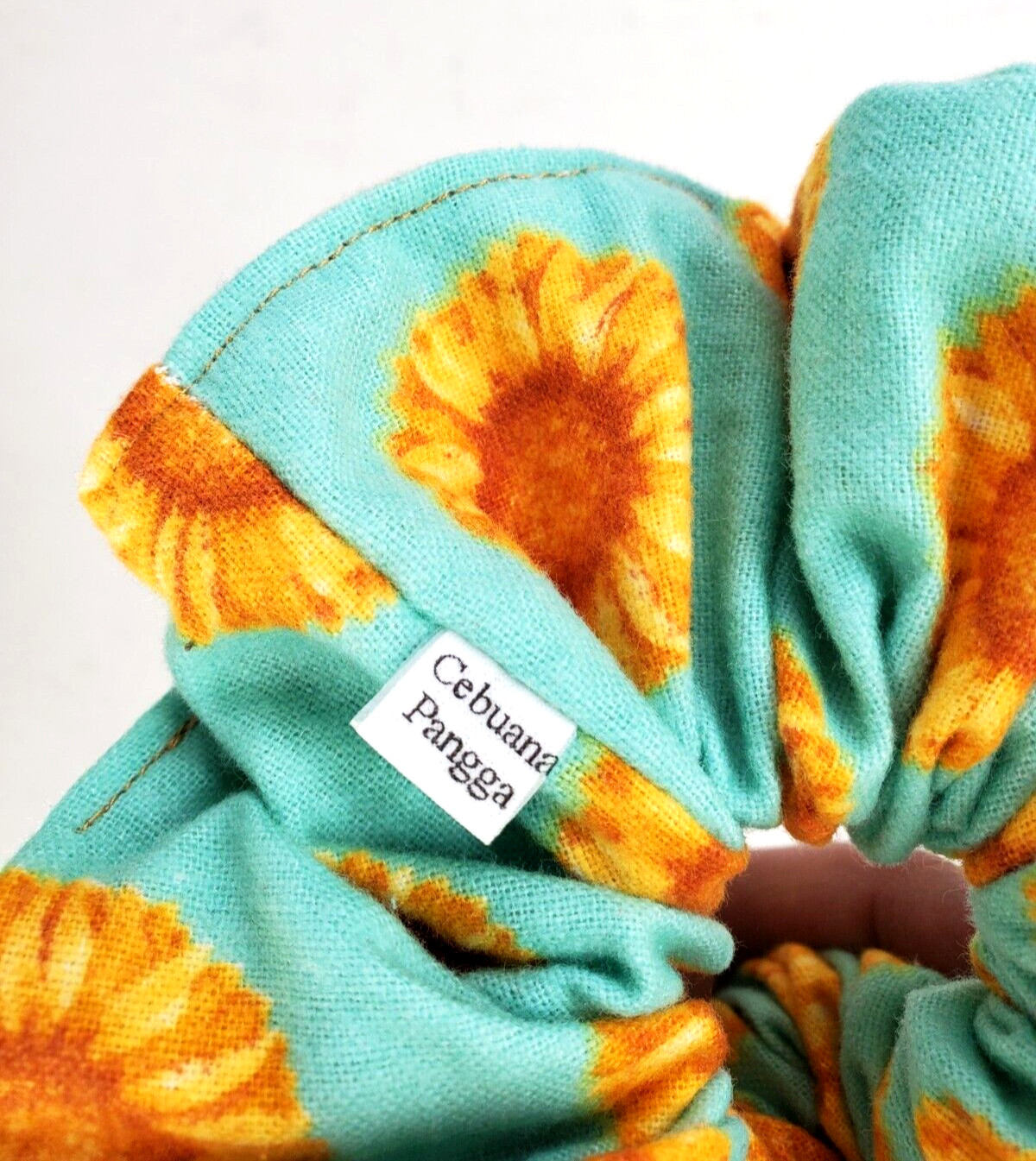 Handmade Women’s Scrunchies size XL Mint Green Snuggle Flannel Sunflower New