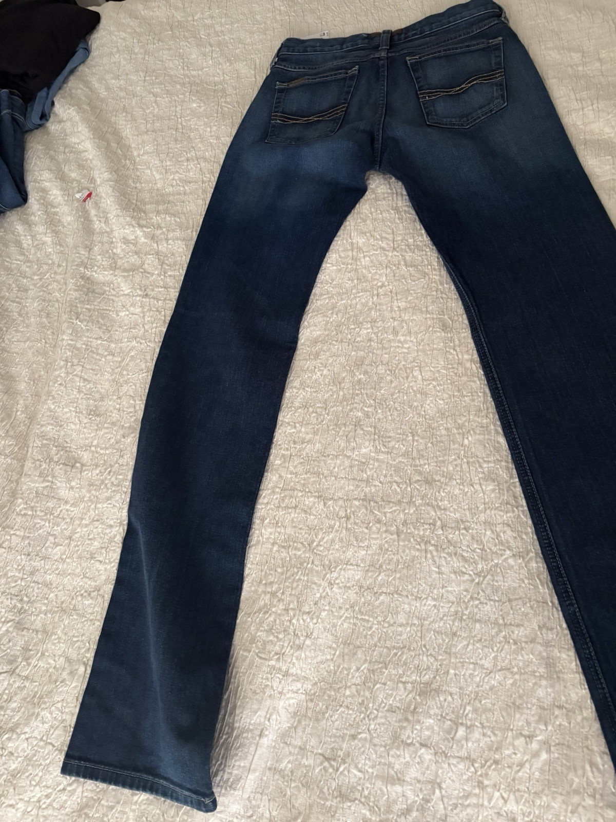 Ariat Legacy Men’s Slim Fit Straight Leg Blue Dark Wash Denim Jeans 5-Pocket M7