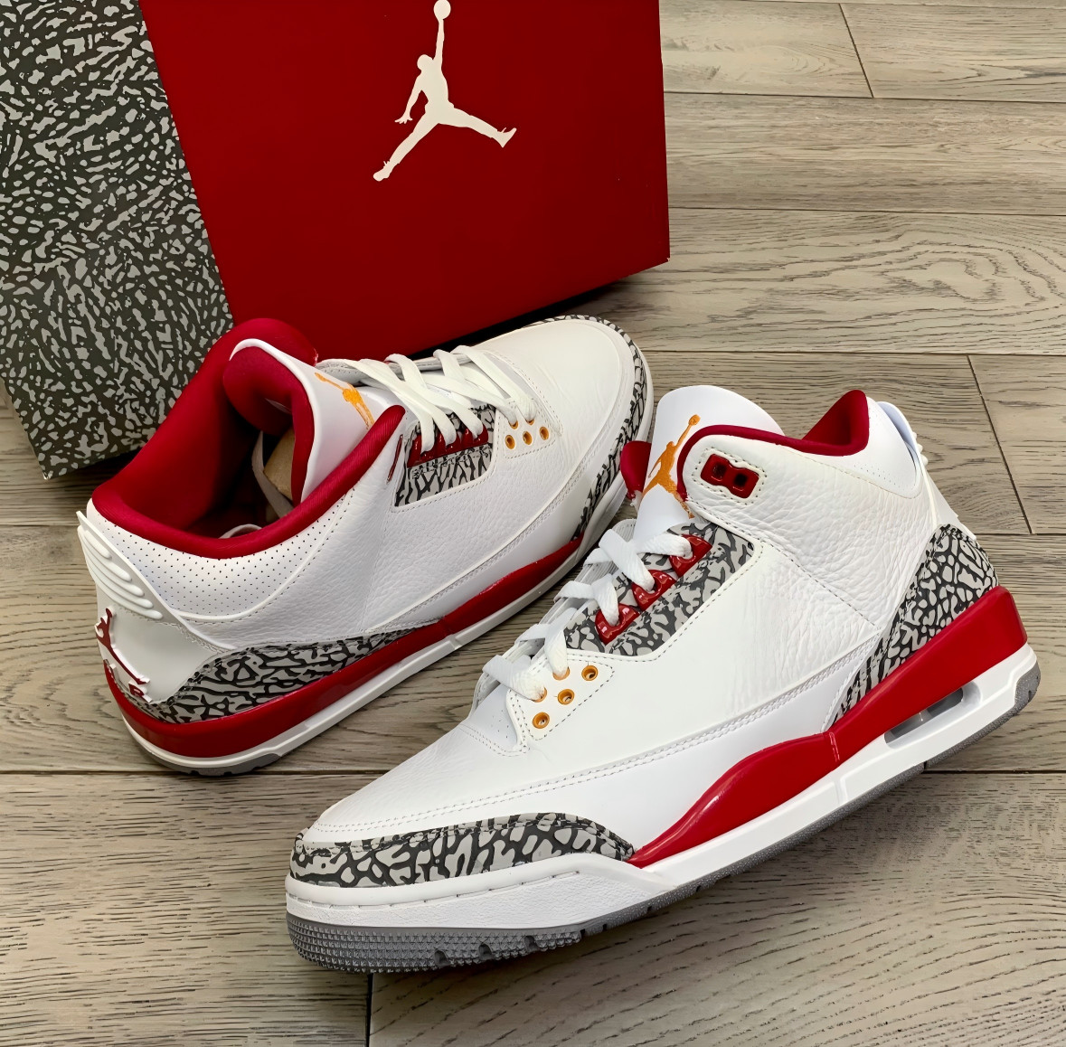 Jordan 3 Retro “Cardinal Red” Mid-Top Retro Basketball Shoes Size US 7-12