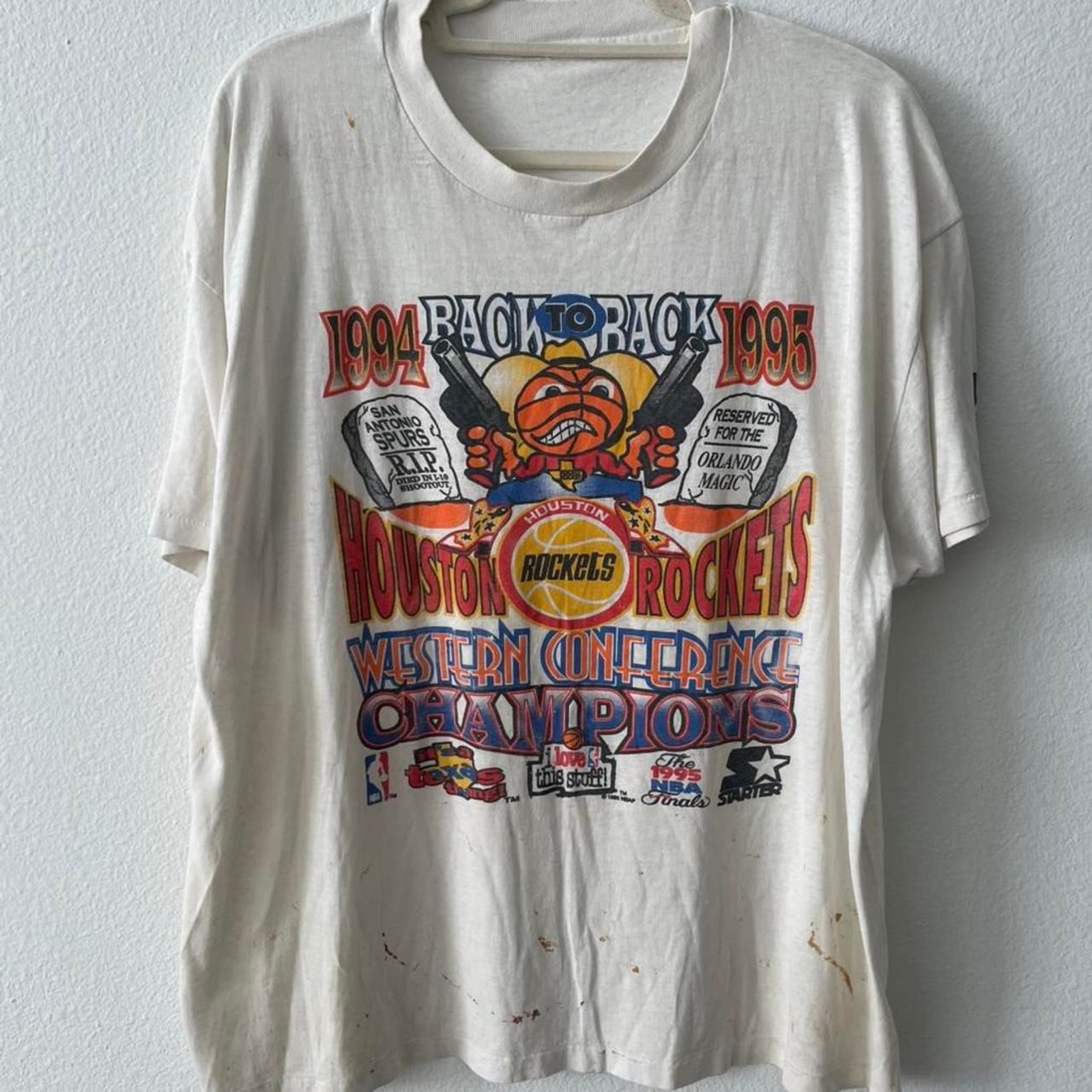 Houston Rockets 1994/1995 Championship Tee Men’s L Vintage Thrashed Basketball