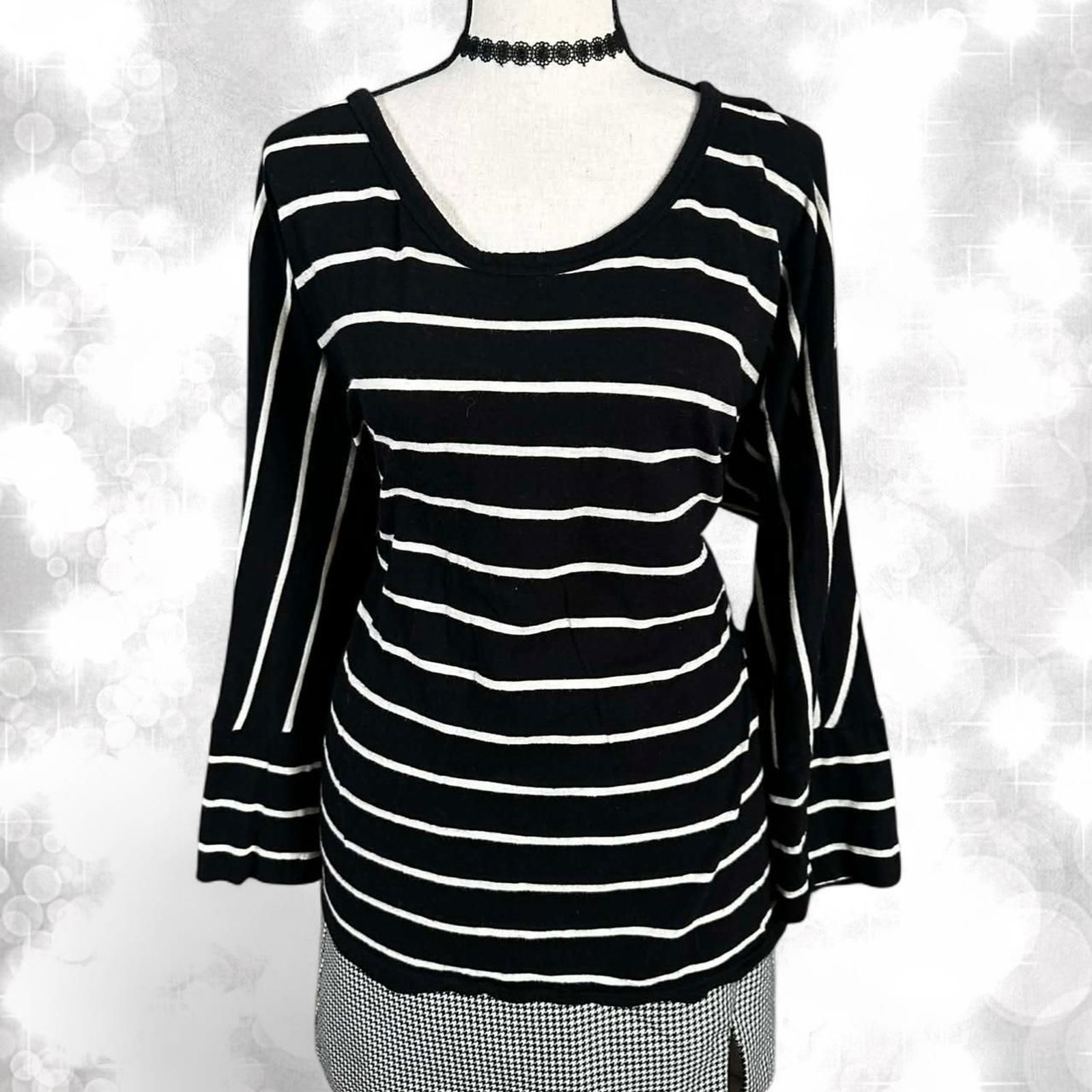 Grunge style y2k black and white long sleeve striped top